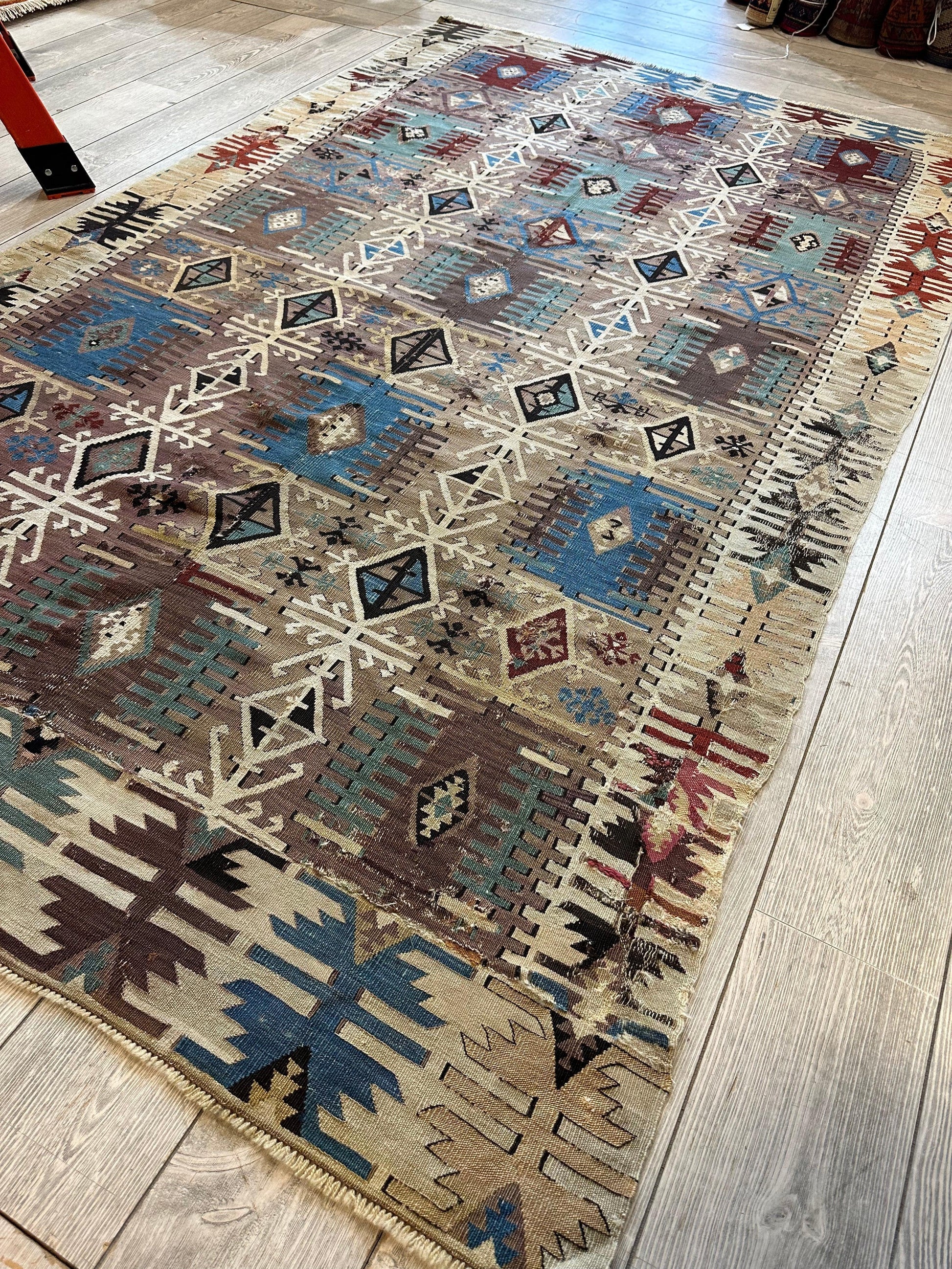 Reyhanli Anatolian 19th C Antique One Of A Kind Kilim Rug 5’ x 8’3” - Nuvé