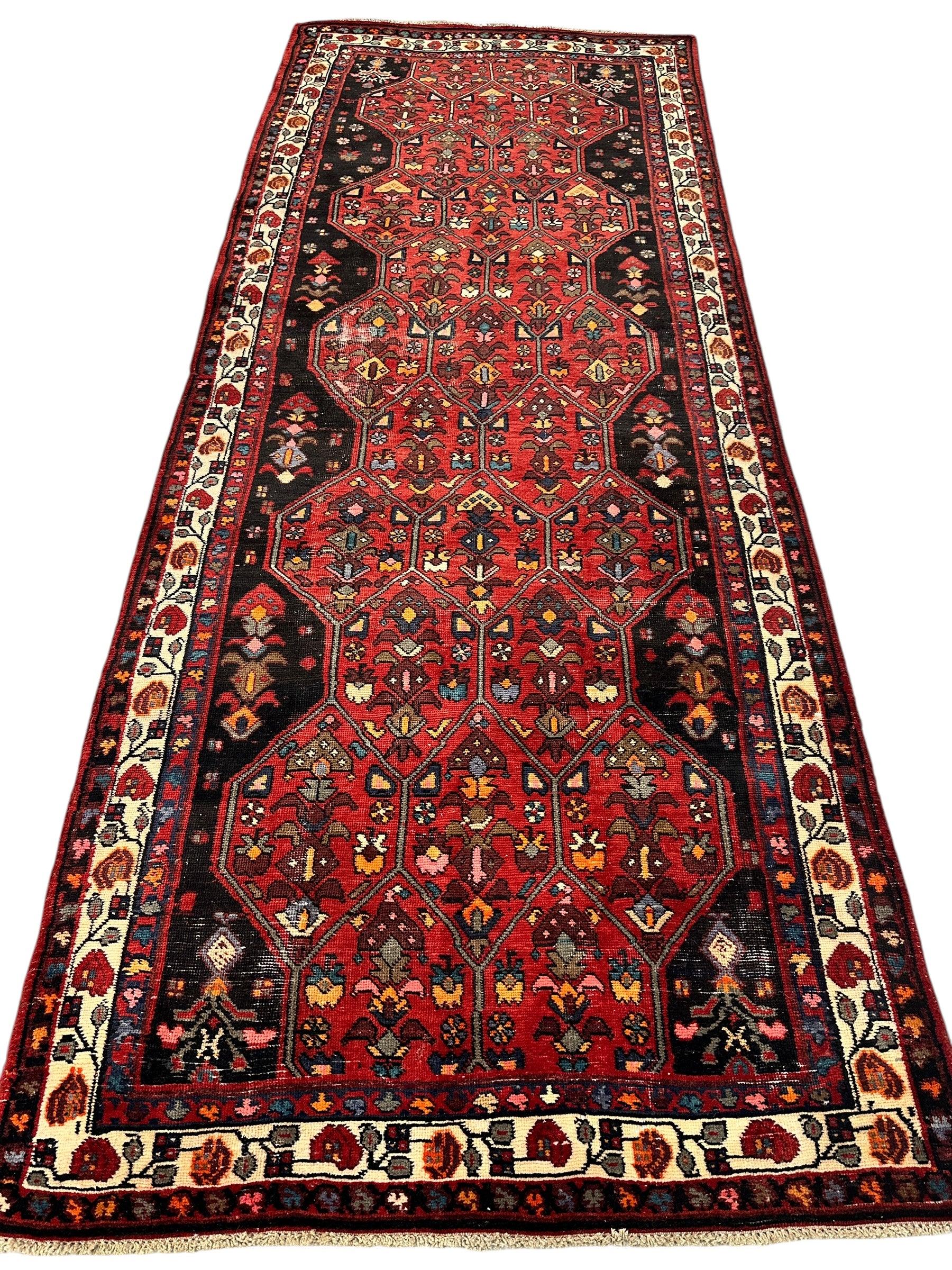 Vintage Persian Hosseinabad Runner Rug - 4’2” x 10’5” - Handwoven Wool, Circa 1950s - Nuvé