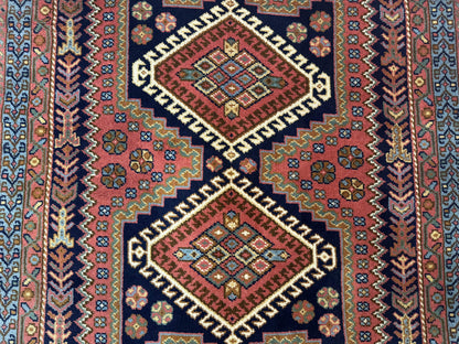 5x7 Persian Tribal Design Rug, Wool, Geometric Medallions, Vintage, Power Loomed - Nuvé