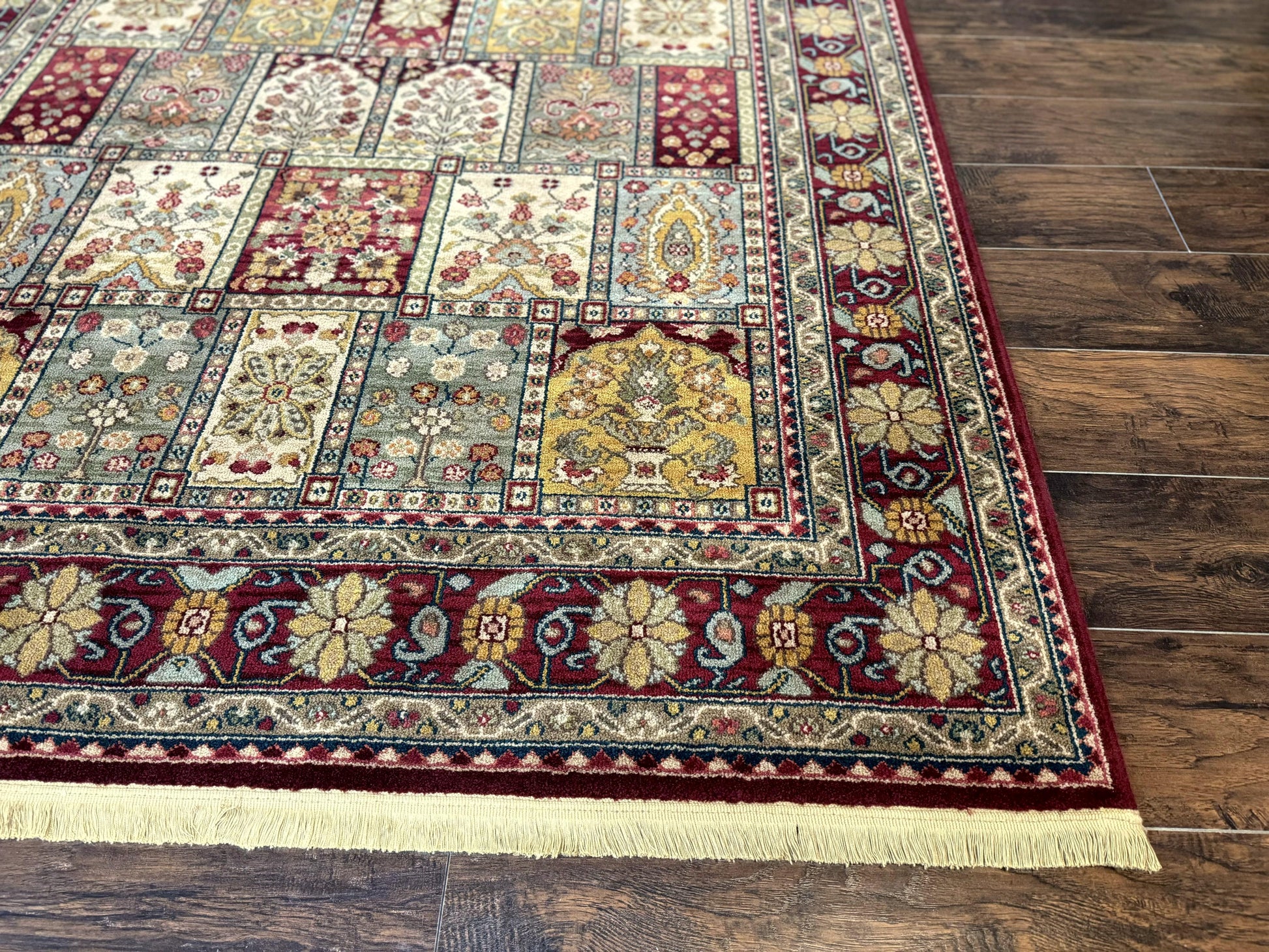 Karastan Rug 5.9 x 9 Antique Legends Bakhtiyari#2200-202, Karastan Area Rug, Wool Pile Vintage Karastan Carpet - Nuvé