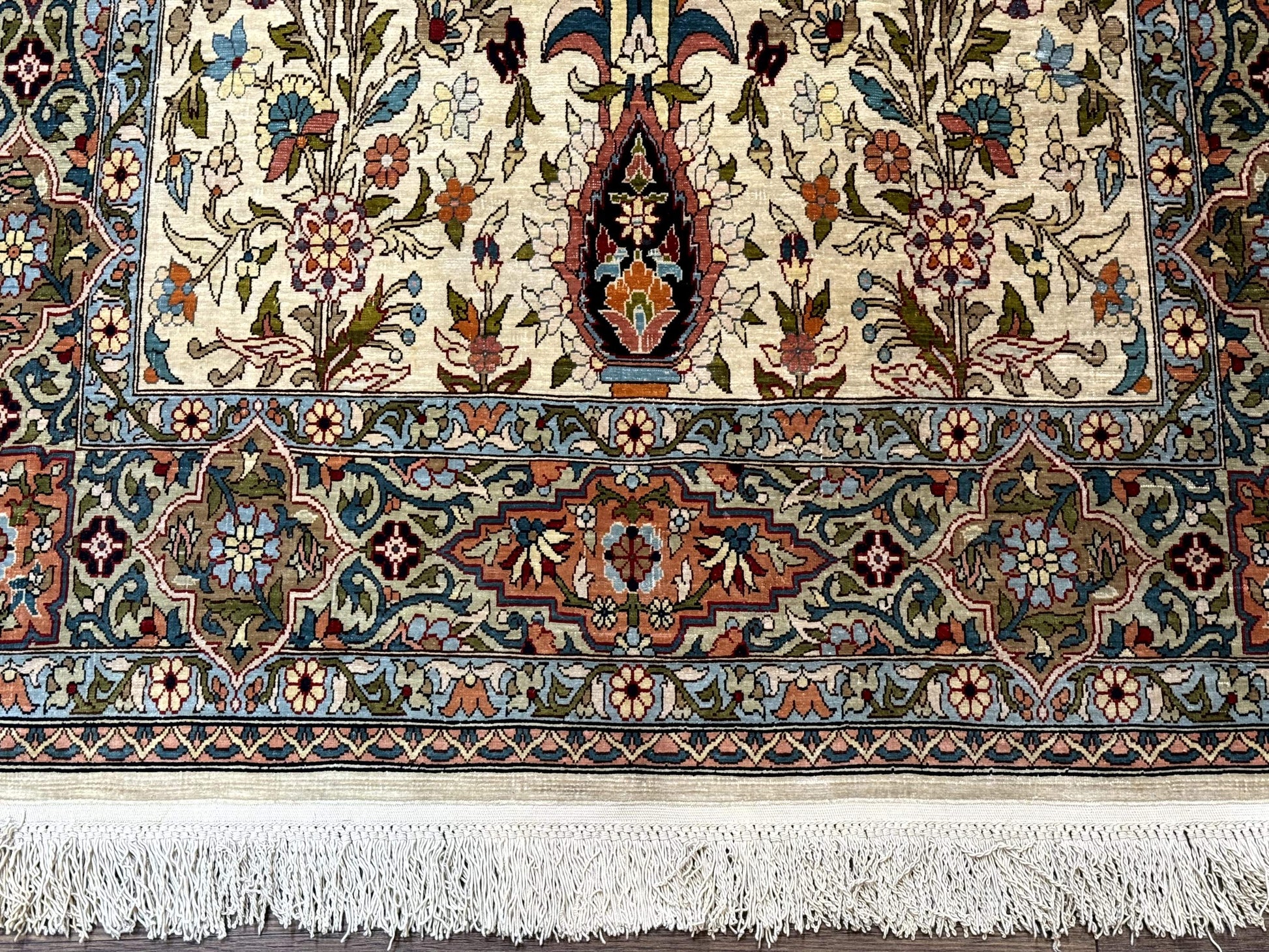 Rare Turkish Hereke Silk Rug 3x5, Tree of Life Persian Vase Design, Very Fine 440 KPSI, Signed - Nuvé