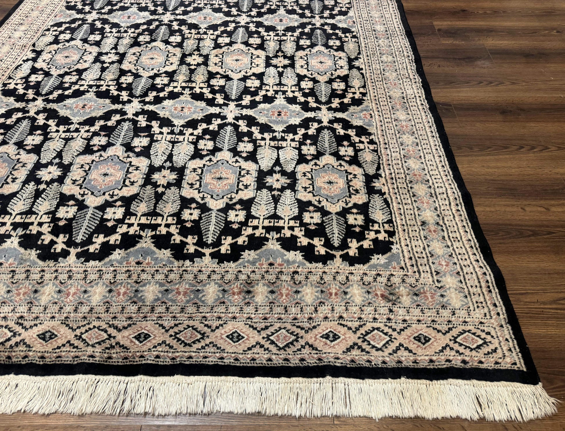 Turkoman Bokhara Rug 6x9, Pakistani Carpet, Black, Hand Knotted - Nuvé