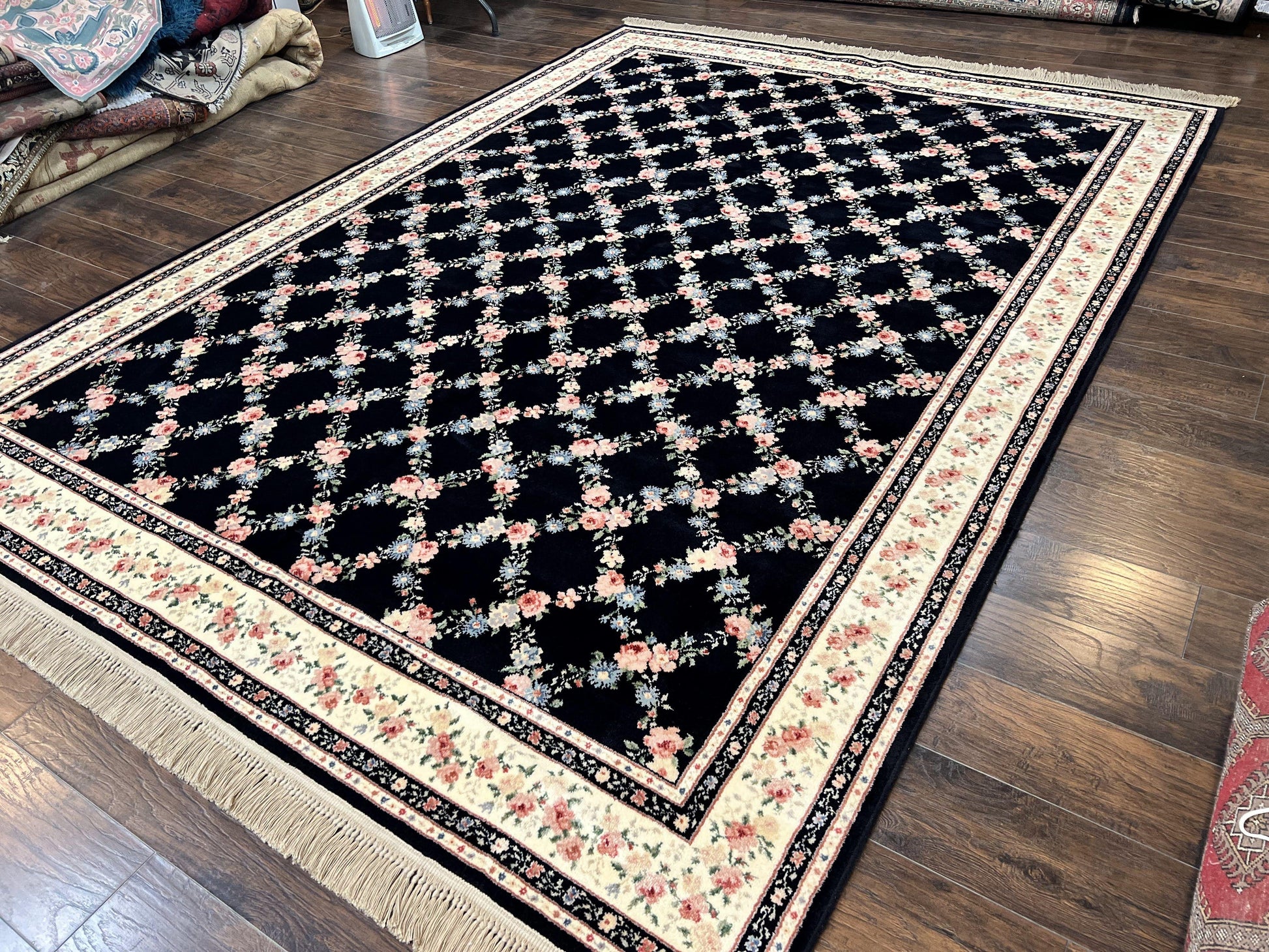 Karastan Rug 8' 8" x 12" Garden of Eden Collection Ebony Trellis #509/1270, Wool Pile Discontinued Vintage Karastan Carpet, Room Sized Rug - Nuvé