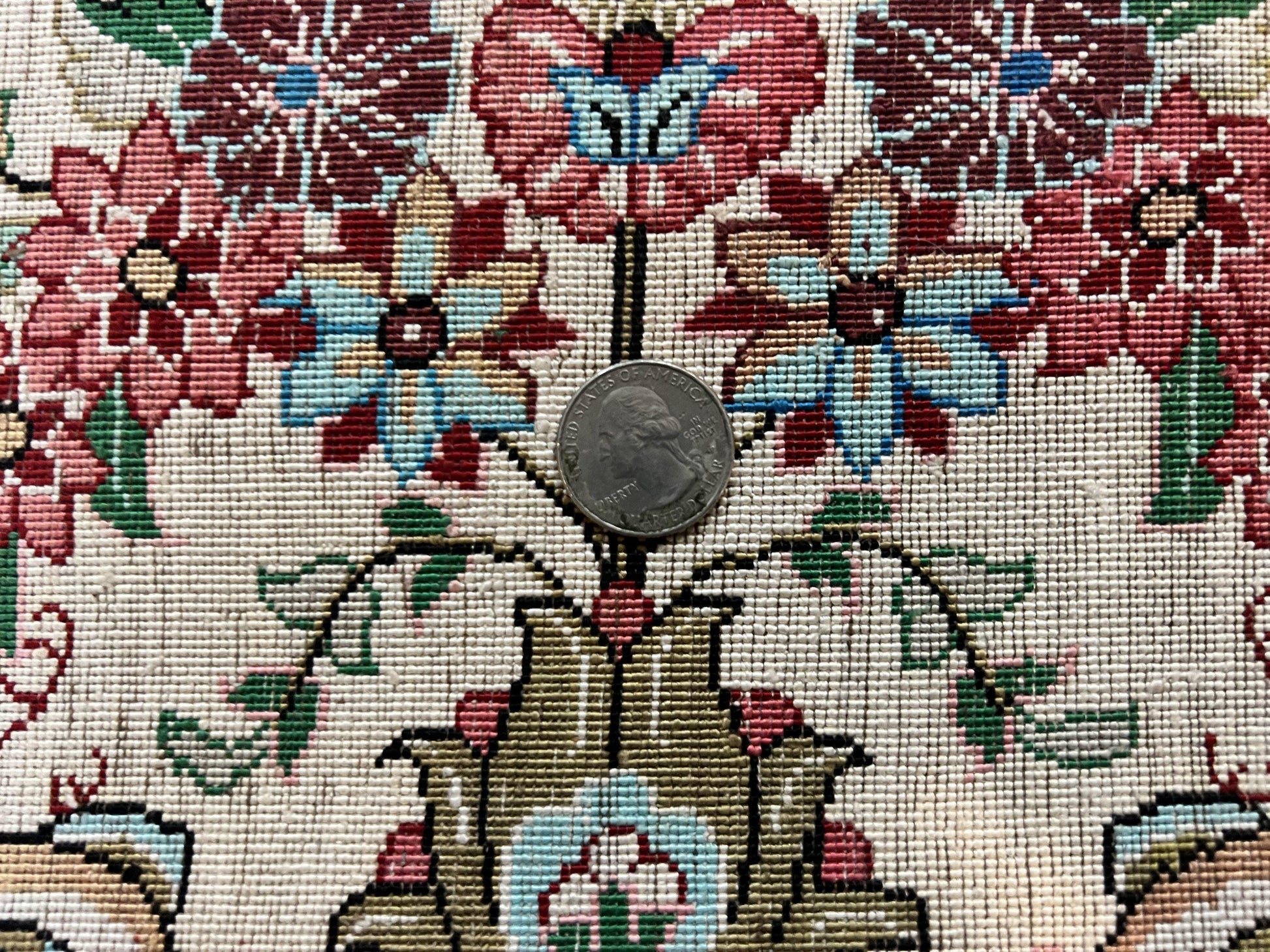 Silk Persian Tabriz Round Rug 3x3 ft, Very Fine Hand Knotted Carpet 380 KPSI, Cream & Gold, Bird Pictorials, Floral, Rare - Nuvé