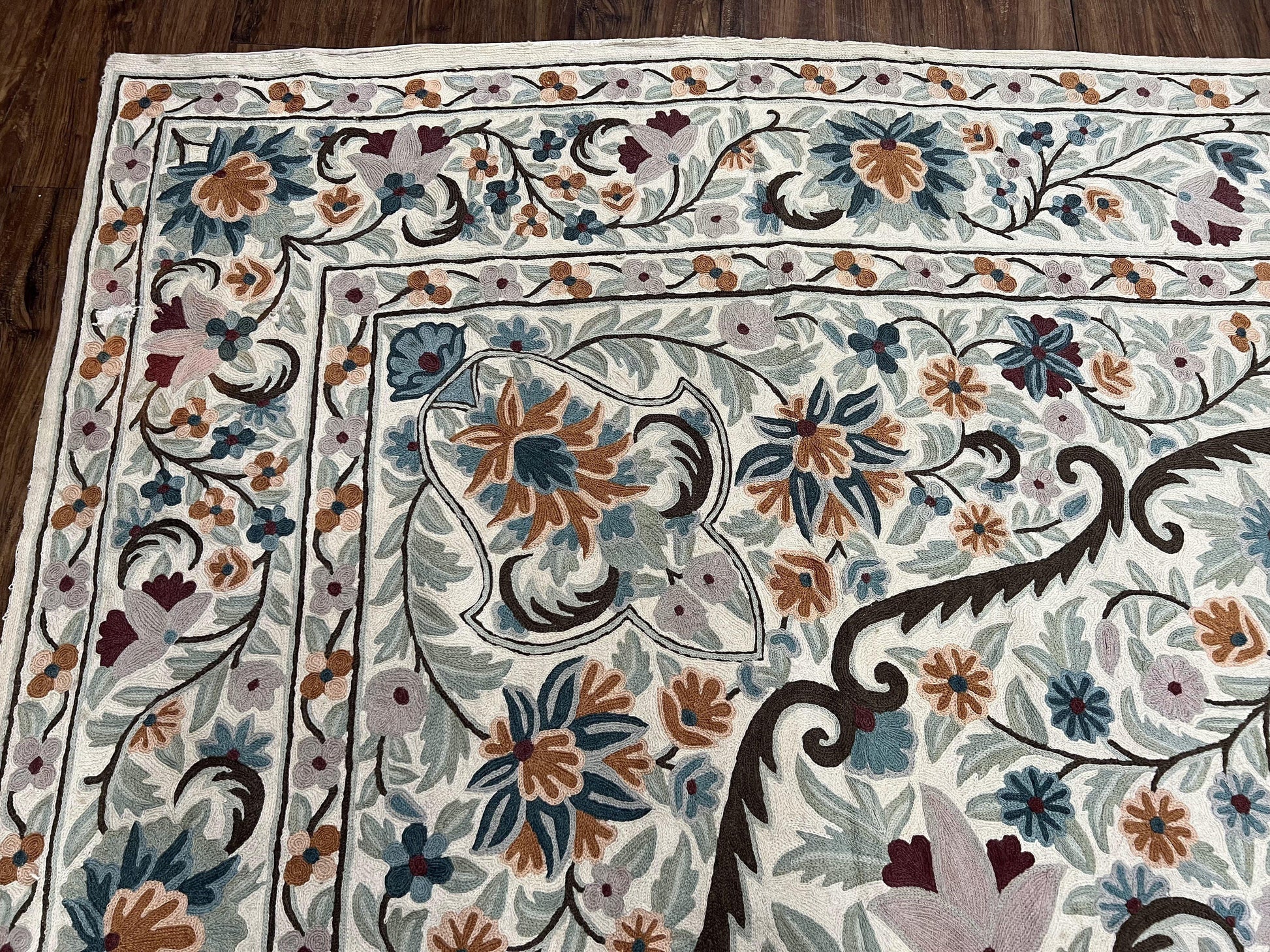Chain Stitched Rug 9x12 Vintage Carpet 9 x 12 Flatweave Rug, Ivory Teal Rug, Area Rug 9 by 12, Hand Stitched Rug, Medallion, Indian Rug - Nuvé