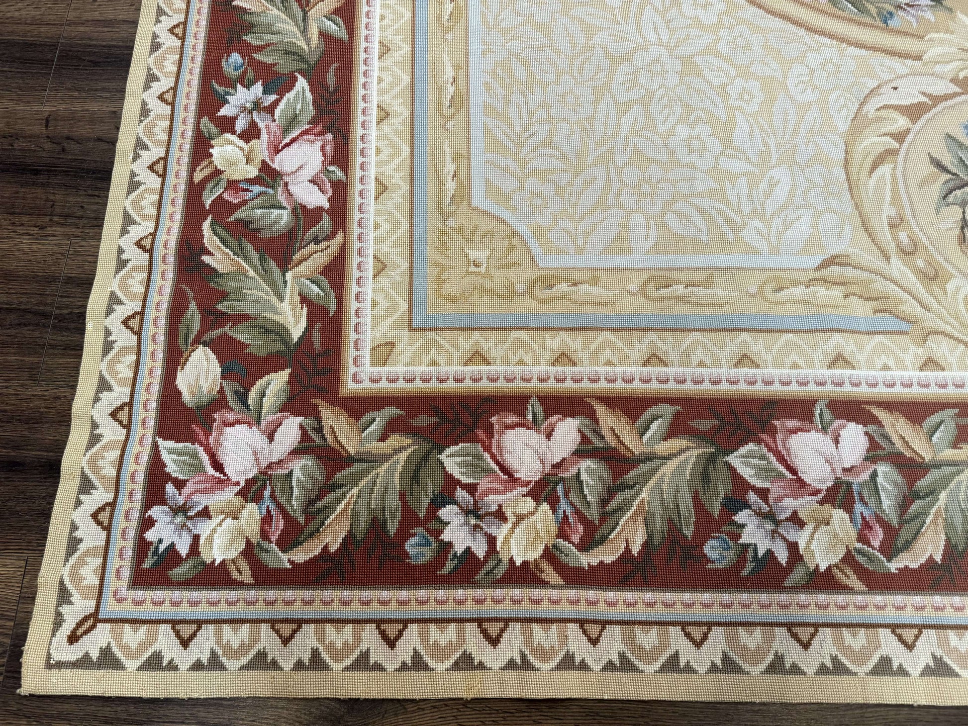Needlepoint Rug 8x10, Aubusson Savonnerie European Carpet, Floral, Elegant - Nuvé