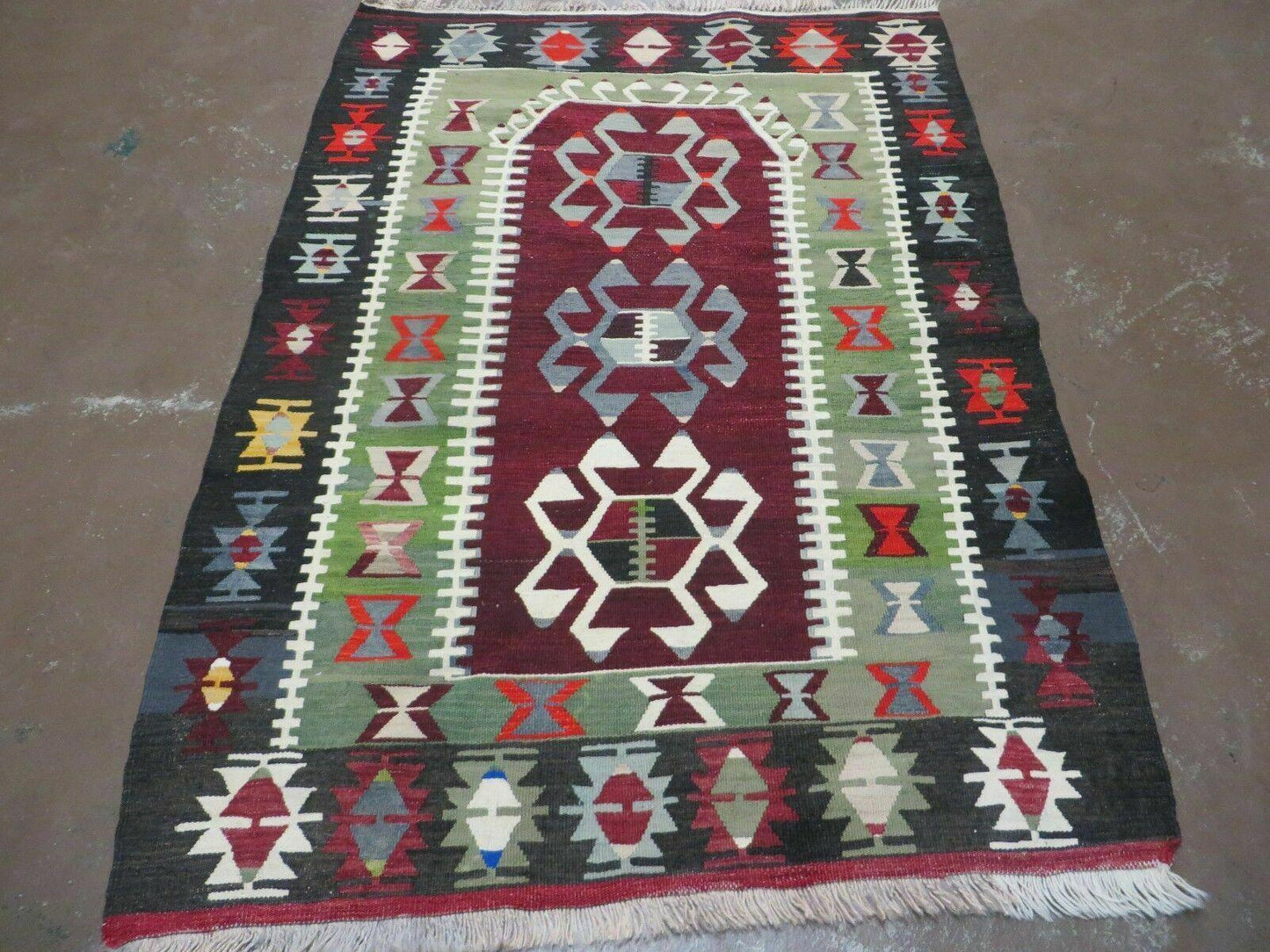 3' 8" X 5' Vintage Turkish Kilim Handmade Flat Weave Wool Rug Veg Dyes - Nuvé