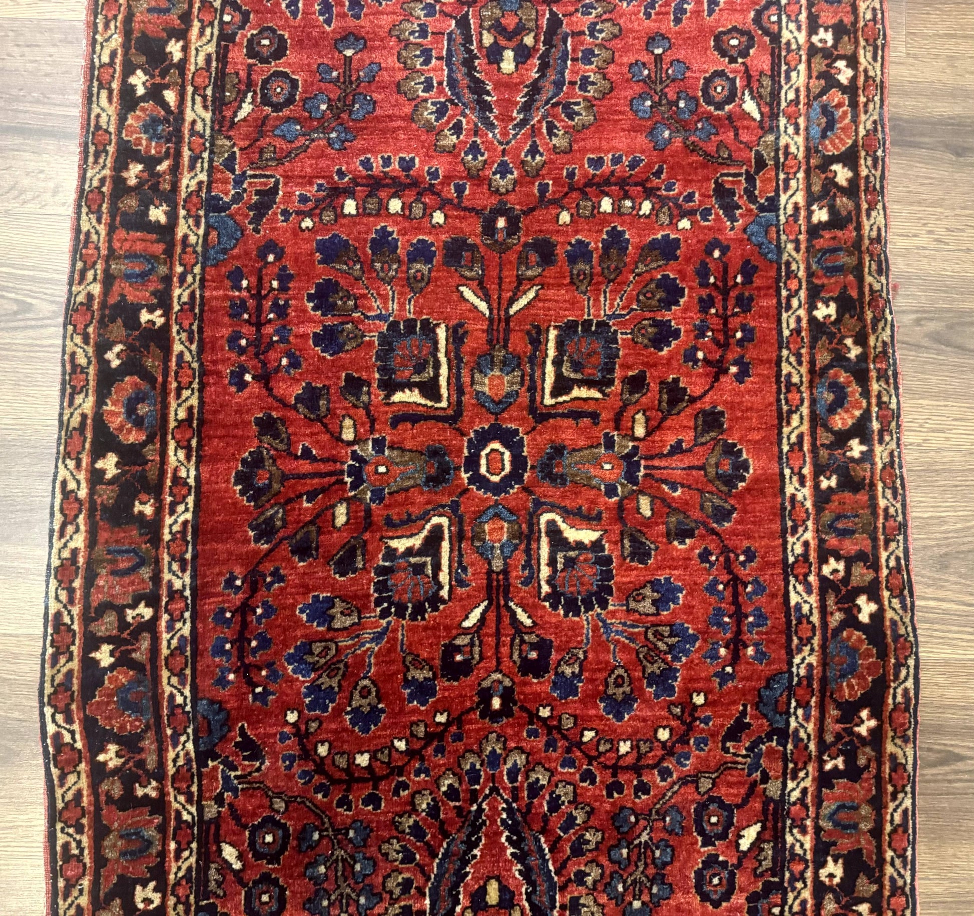 Small Red Persian Sarouk Rug 2.7 x 4.9, Floral, Antique - Nuvé