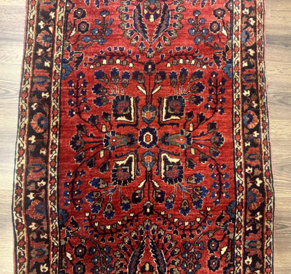 Small Red Persian Sarouk Rug 2.7 x 4.9, Floral, Antique - Nuvé