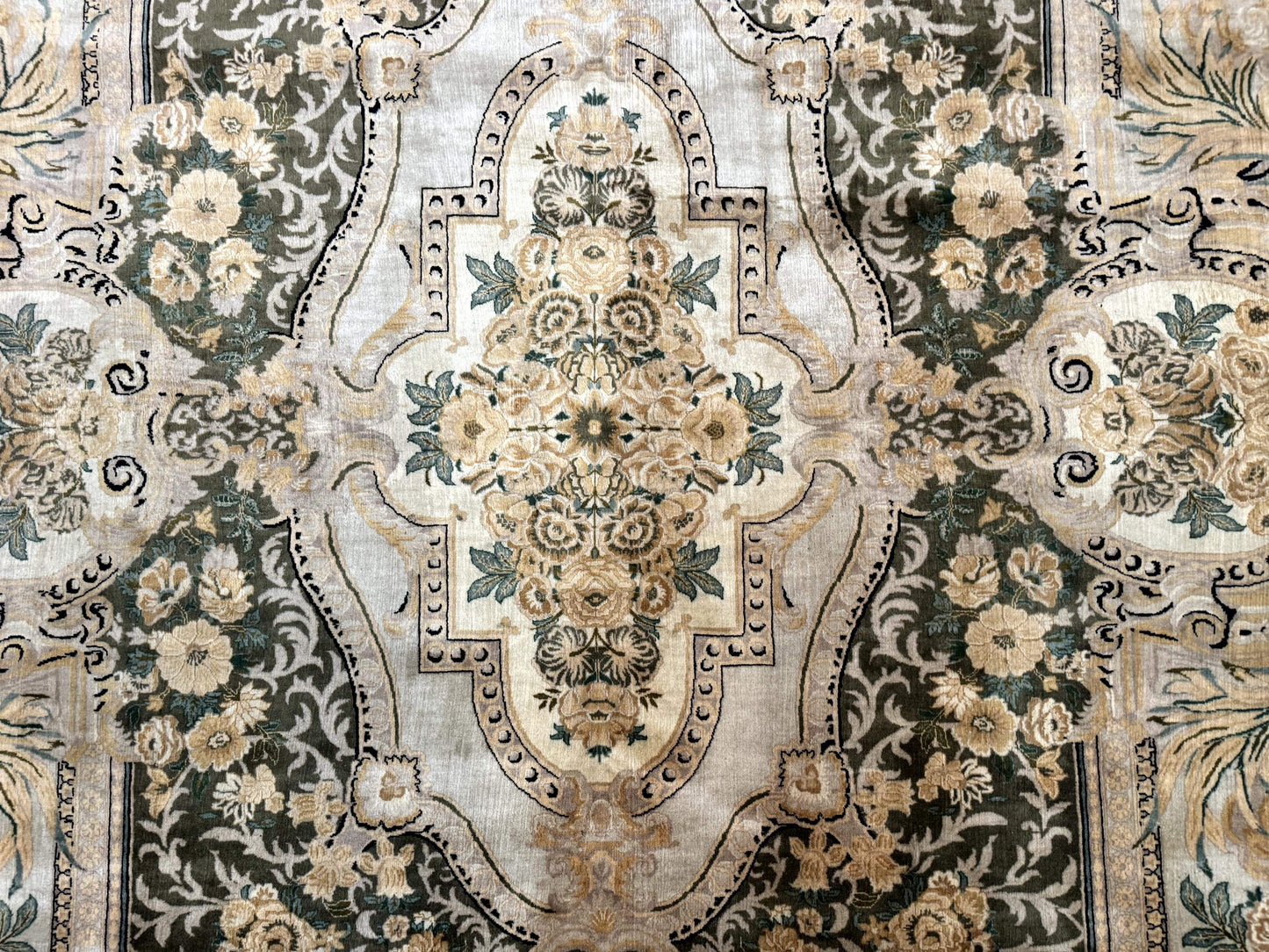 Aubusson Rug 8x10, Very Fine 225 KPSI, Floral, French European Design, Pakistani Carpet - Nuvé