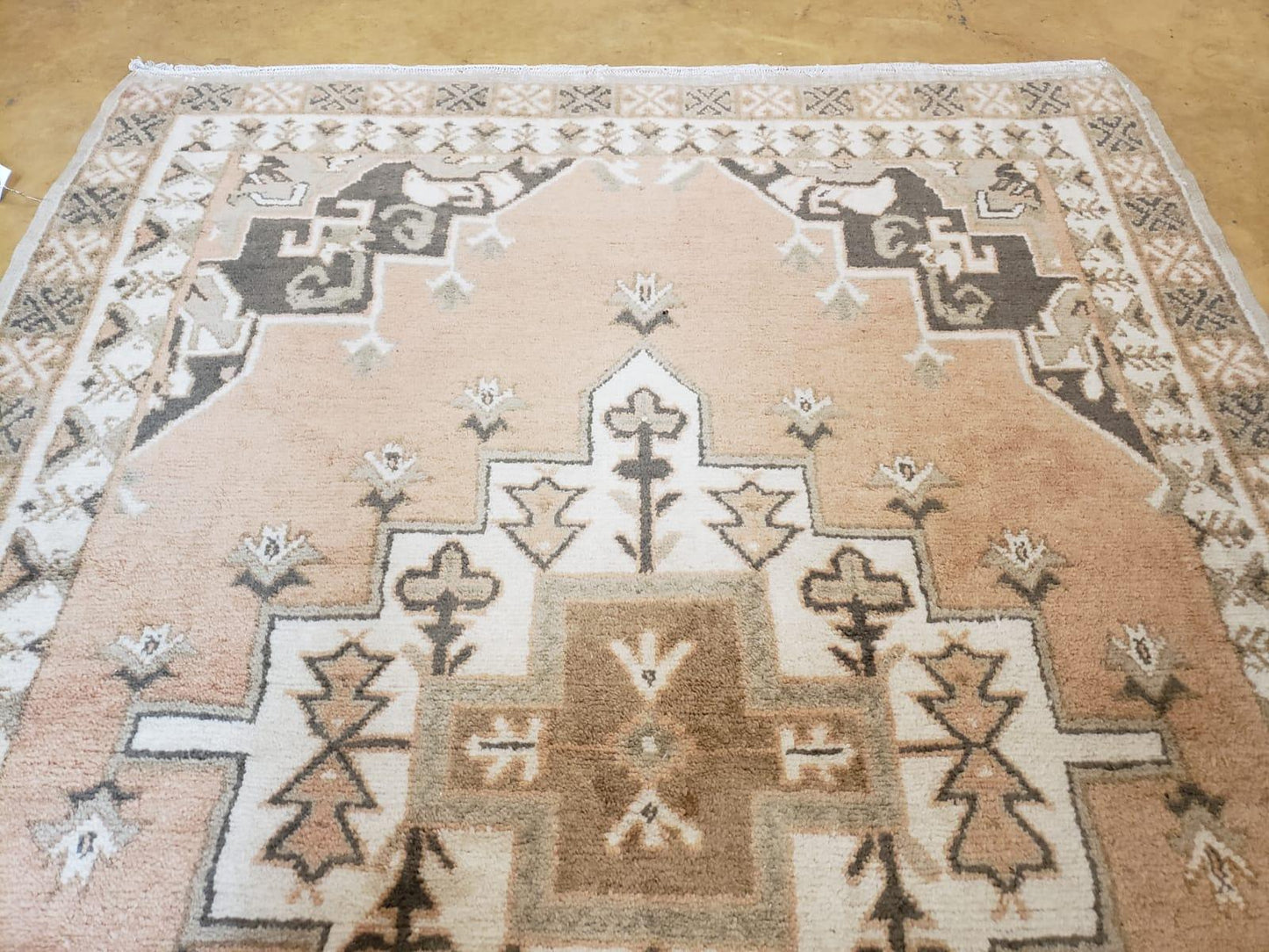 Antique Moroccan Rug 5x7 Tribal Carpet, Hand-Knotted Soft Wool Pile, 5 x 7 Area Rug, Berber Rug, Geometric Open Field Medallion, Pink Ivory - Nuvé