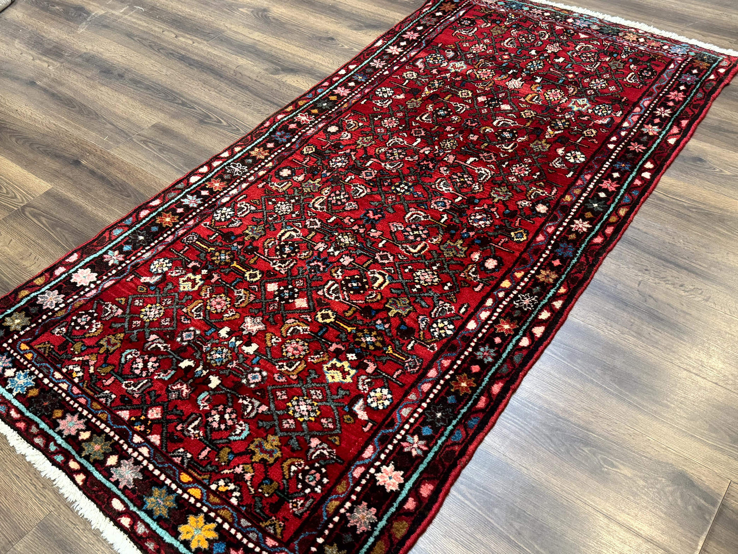 Red Persian Rug 4x7, Village Rug, Wool Vintage Carpet - Nuvé