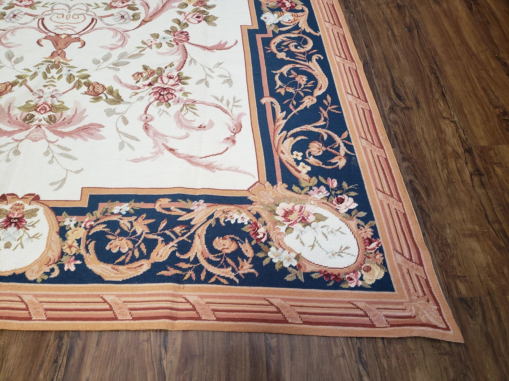 Chinese Aubusson Savonnerie Area Rug 6x8, Vintage Hand-Woven Needlepoint Rug, Flat Weave Handmade Wool Carpet Living Room Ivory & Navy Blue - Nuvé