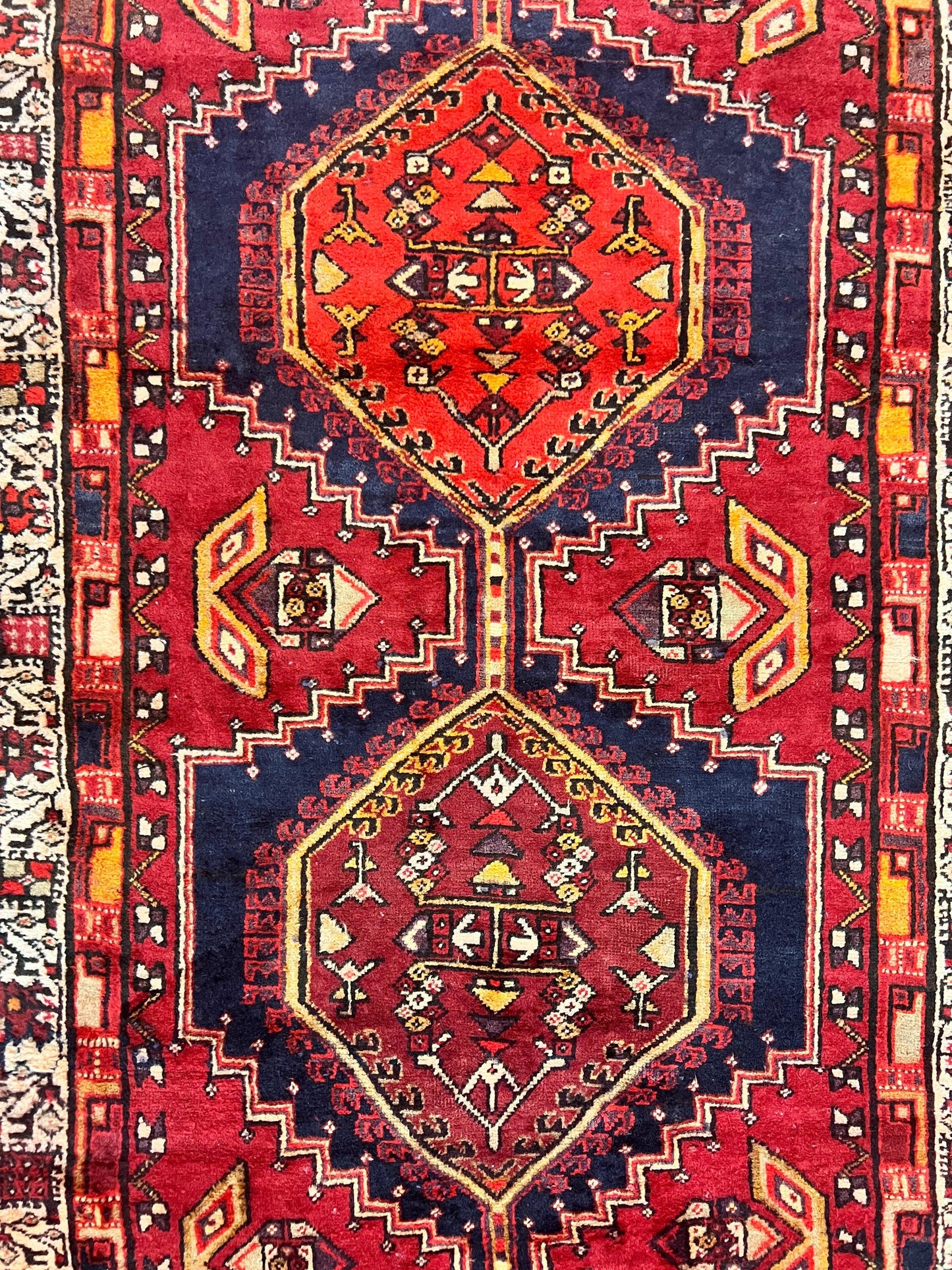 Persian Heriz Runner Rug 3.7 x 11, Persian Tribal Runner, Handmade Wool, Medallions, Geometric, Red, Antique Vintage Hand Knotted Rug - Nuvé