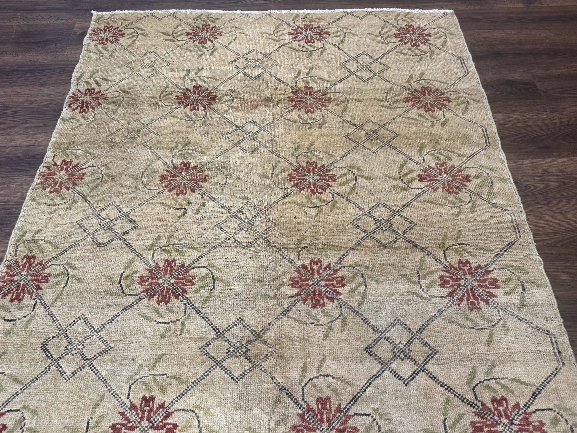 Turkish Rug 5x6, Oushak Carpet, Beige - Nuvé