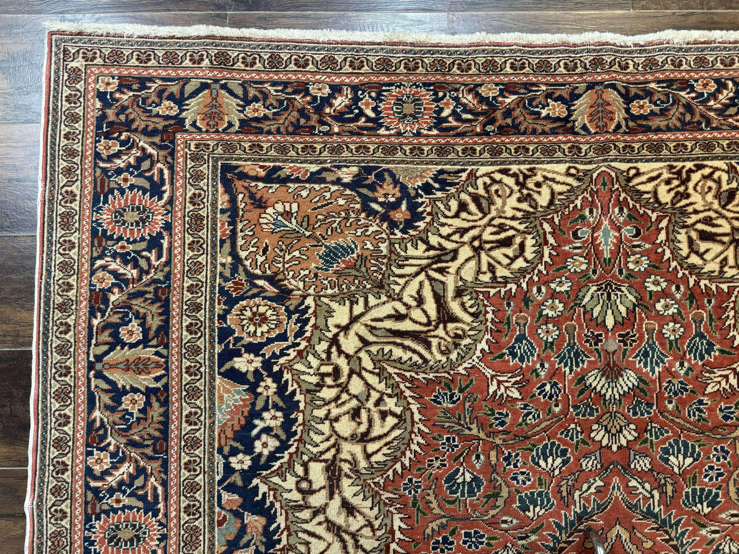 Turkish Kayseri Rug 6x10, Antique Turkish Carpet, Floral Medallion, Oriental Carpet, Red - Nuvé