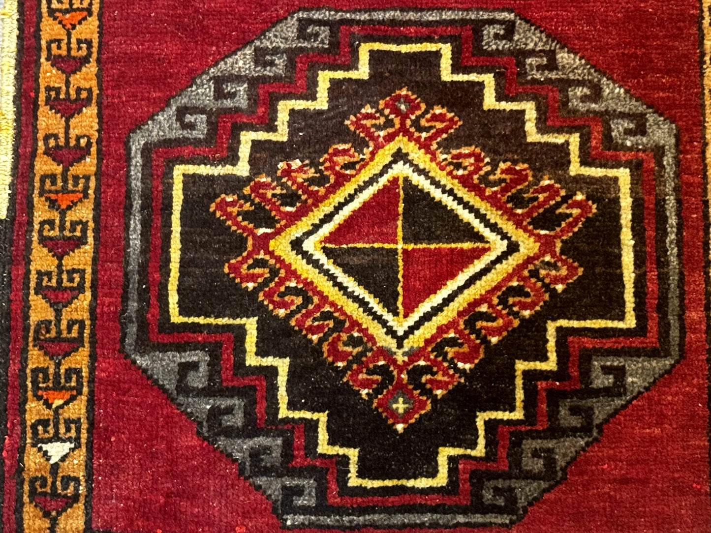 Small Antique Turkish Yastik Rug 2x3, Double Medallions, Geometric, Red, Wool - Nuvé