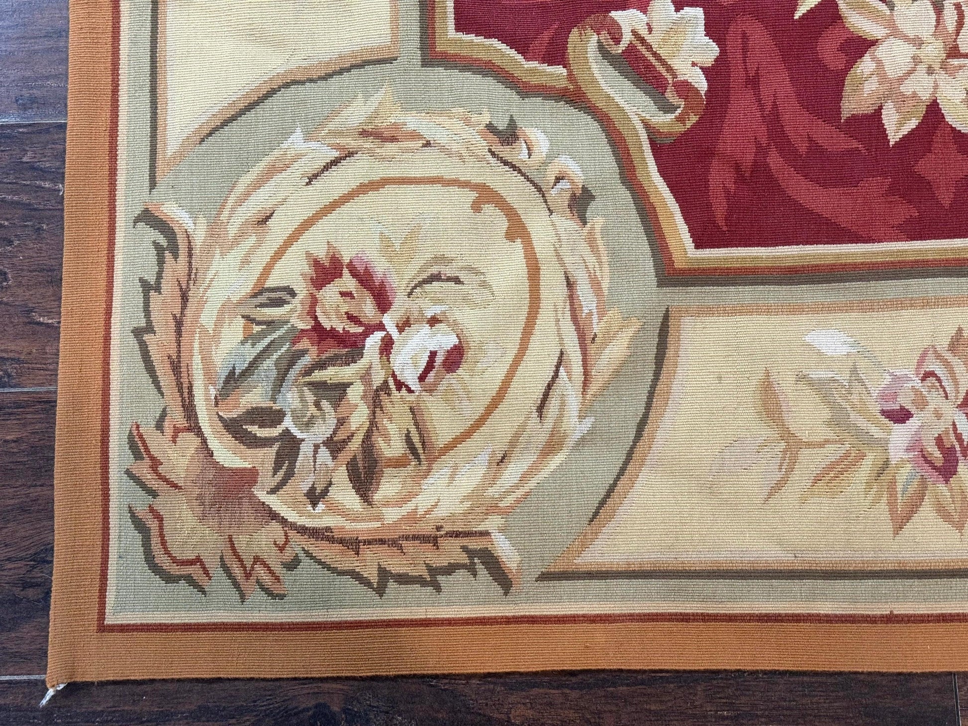 Aubusson Rug 4x6, Red, Floral, European Design, Vintage, Wool - Nuvé