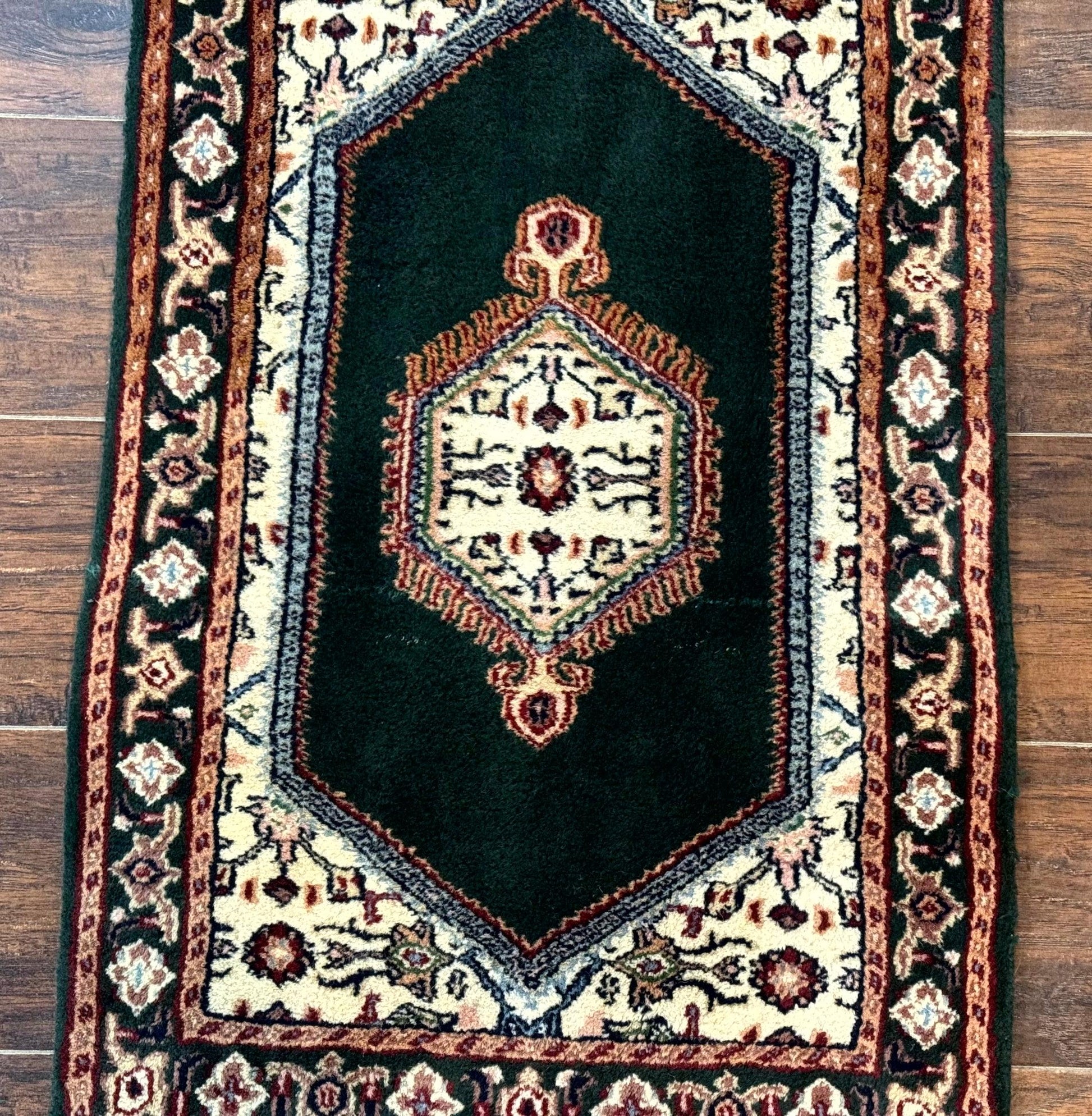 Small Indo Persian Dark Green Rug 2x3, Geometric Semi Open Field - Nuvé