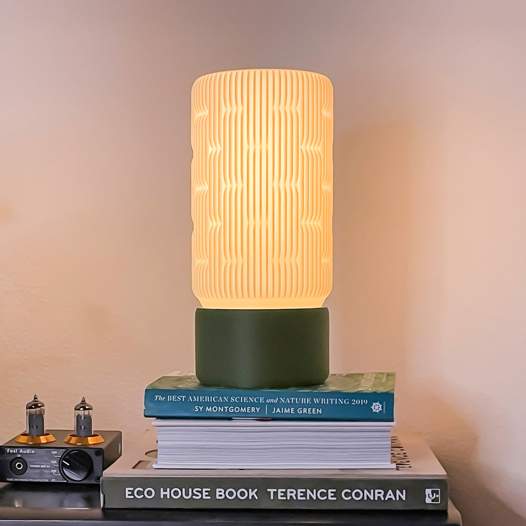 Liunk Table Lamp - Nuvé