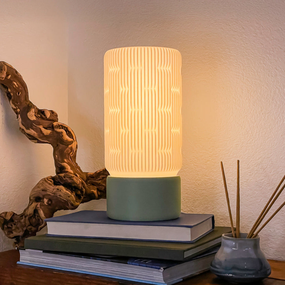 Liunk Table Lamp - Nuvé