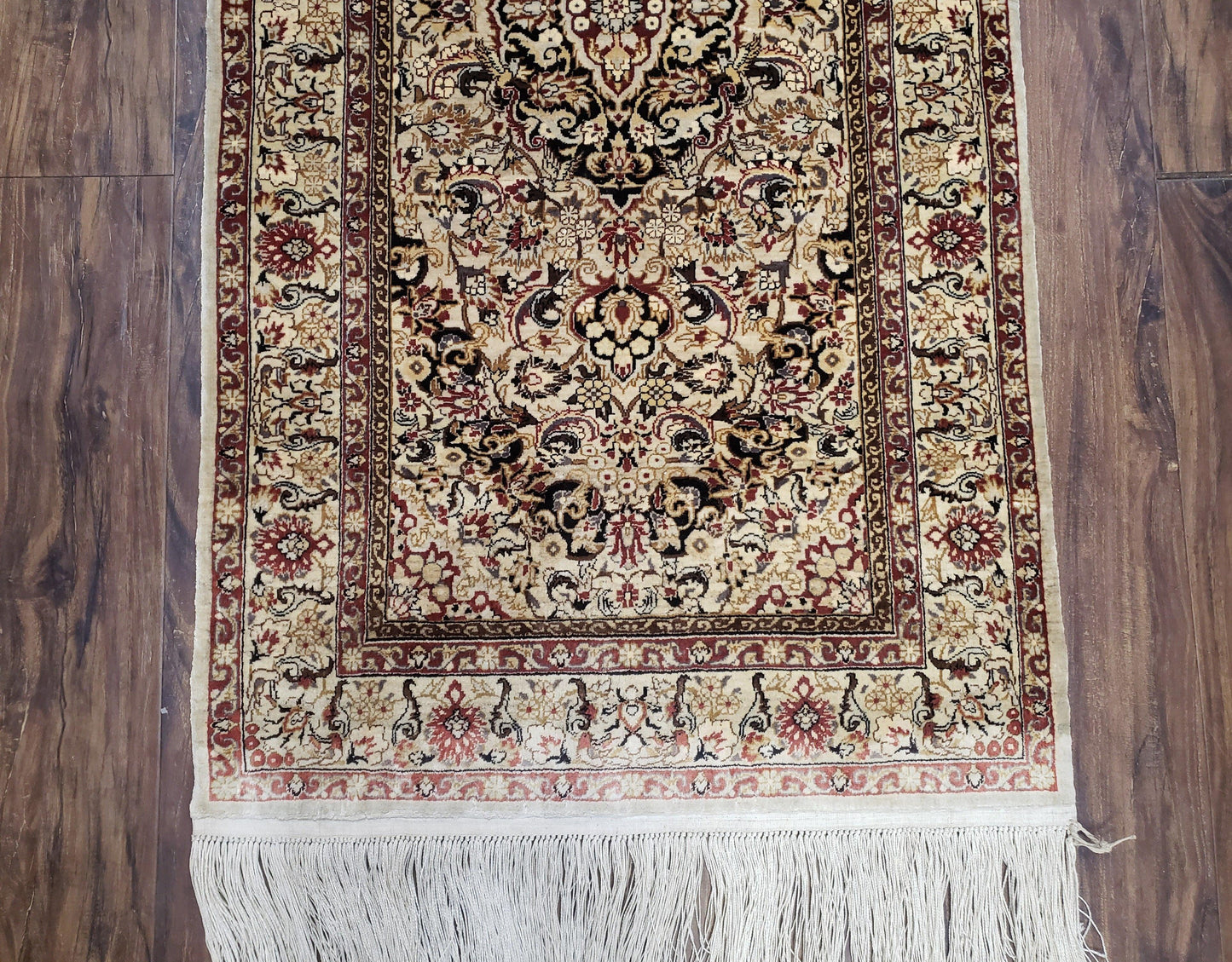Silk Oriental Rug 1' 7" x 3', Very Fine Silk Carpet, Small Silk Rug, Traditional Floral Medallion, Hand-Knotted Cream Beige Vintage Silk Rug - Nuvé