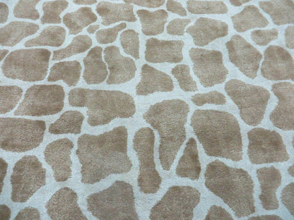 6x9 Safavieh Rug - Nuvé