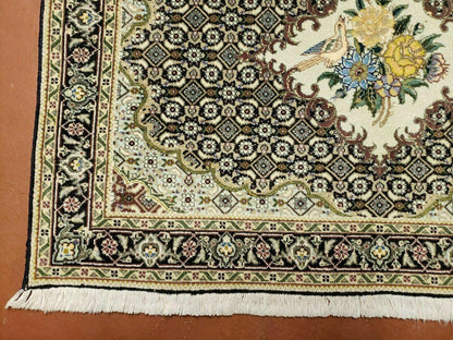 Small Persian Rug 2.4 x 3, Birds and Flowers, Finely Hand Knotted - Nuvé