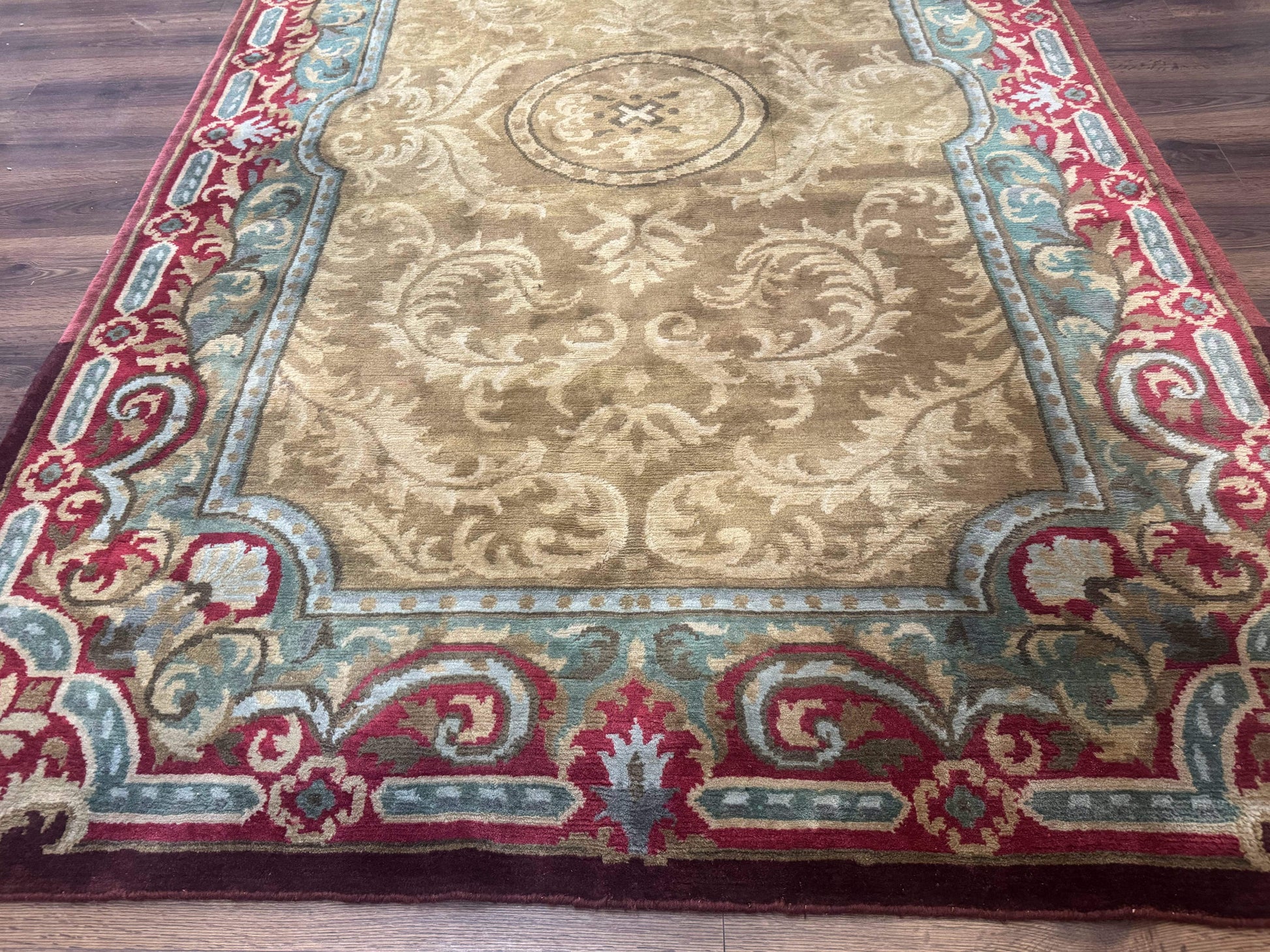 Tibetan Aubusson Rug 6x9, Gold-Beige, Soft Wool Pile, Handmade - Nuvé