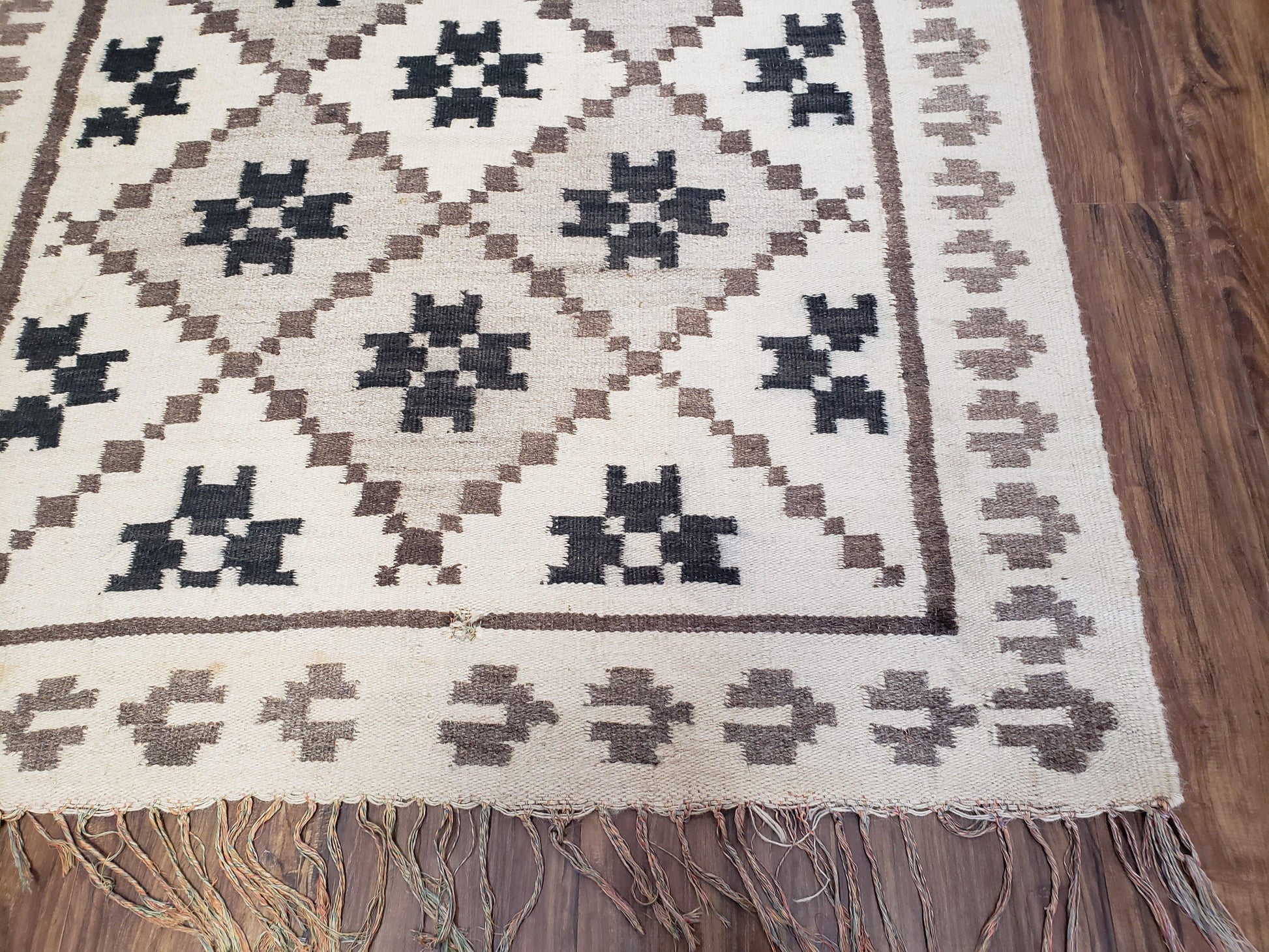Semi Antique South American Blanket 4x8, Wool Hand-Woven Flatweave Kilim Rug, Handmade Antique Vintage Runner, Ivory & Blue, Diamond Panel - Nuvé