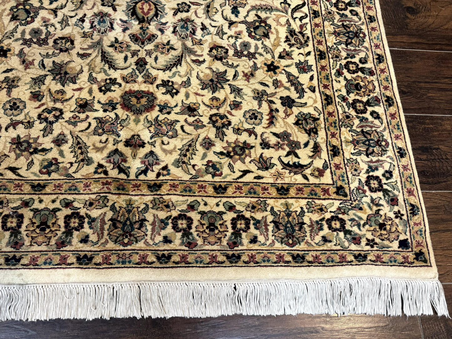 Pak Persian Rug 4x6 - Nuvé