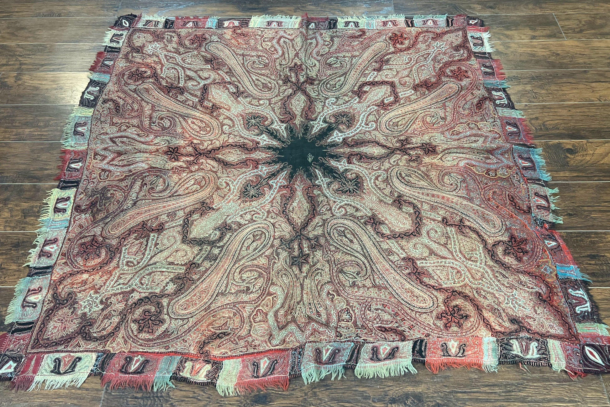 Antique Indian Kashmiri Shawl, Needlework, Signed By Masterweaver, Handmade, Rare - Nuvé
