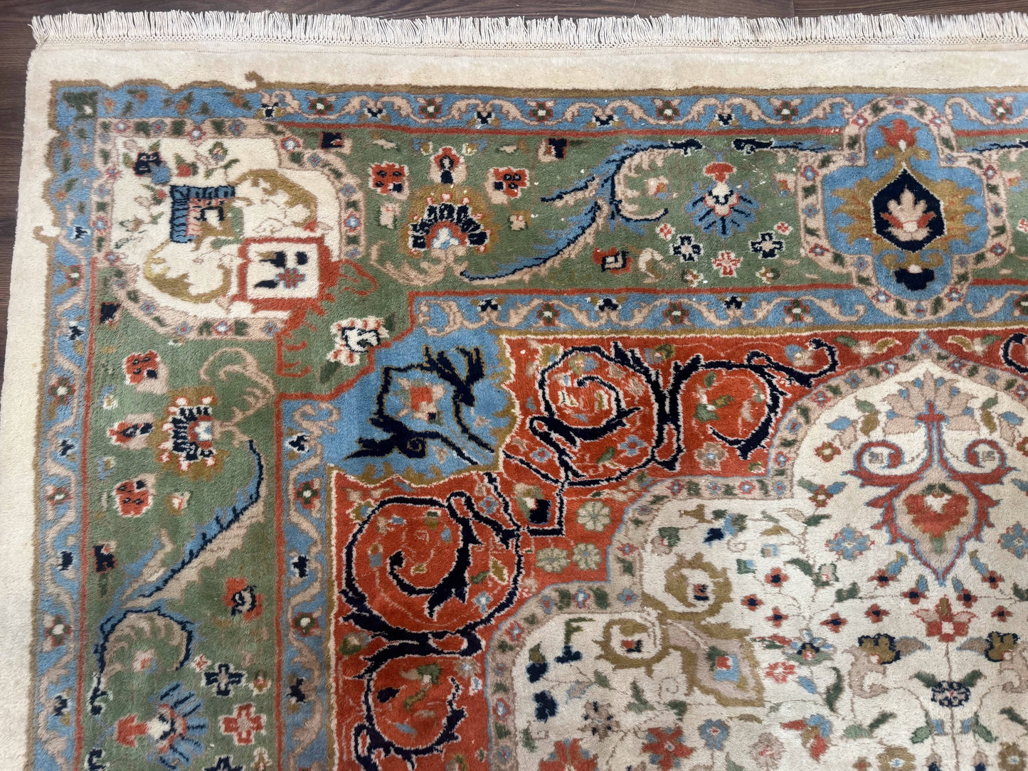 Indo Persian Rug 9x12, Ivory Red Green, Traditional Oriental Carpet - Nuvé