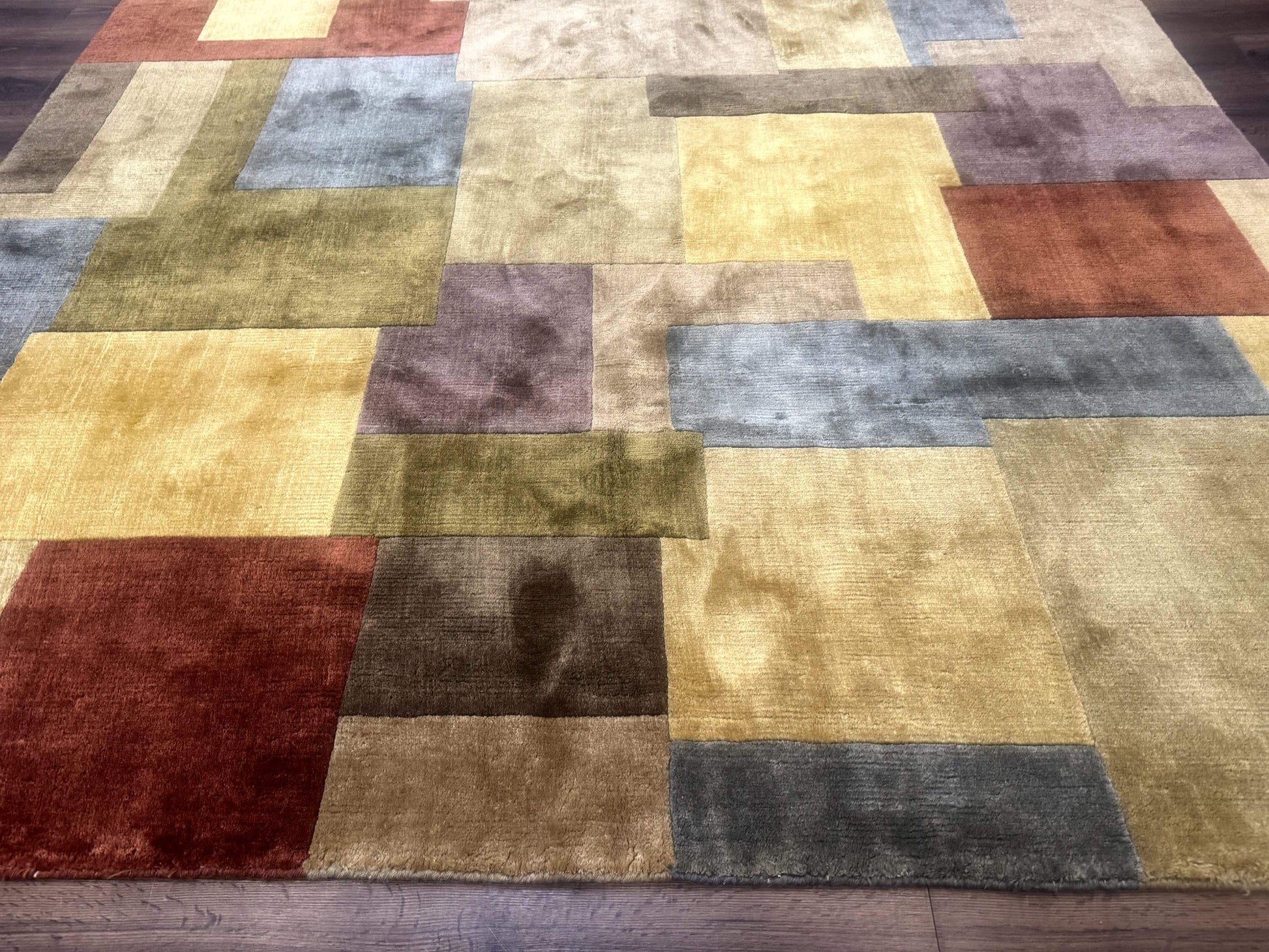 Modern Tibetan Wool Rug 8x10, Multicolor, Thick Pile, Contemporary, Nepali, Handmade - Nuvé