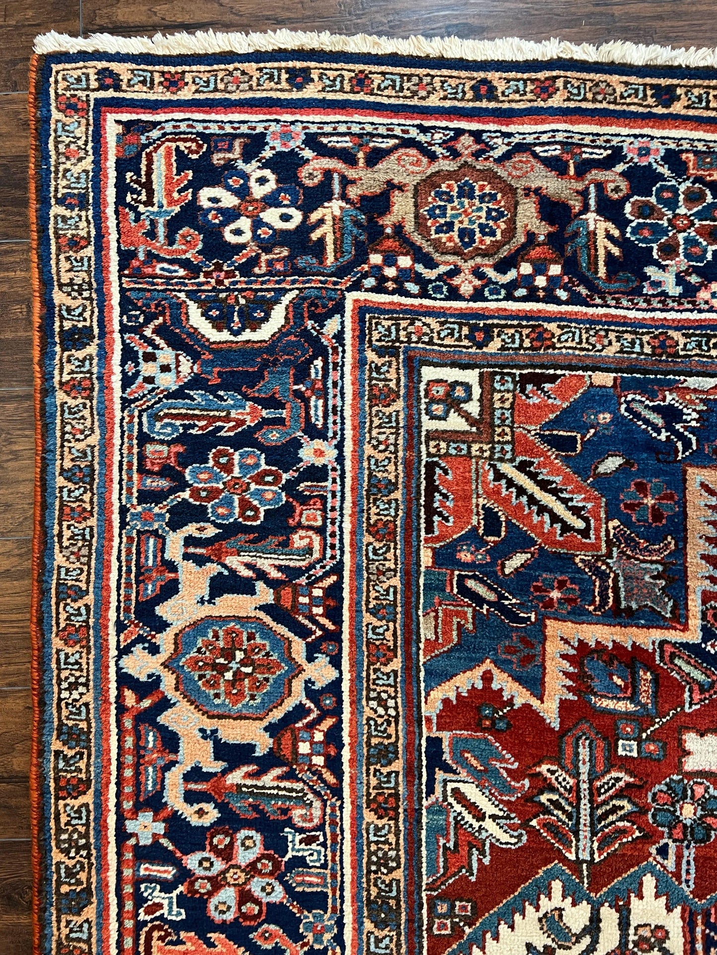 Antique Persian Heriz Rug – 11x16 Palace Size, Geometric Medallion, 1920s - Nuvé
