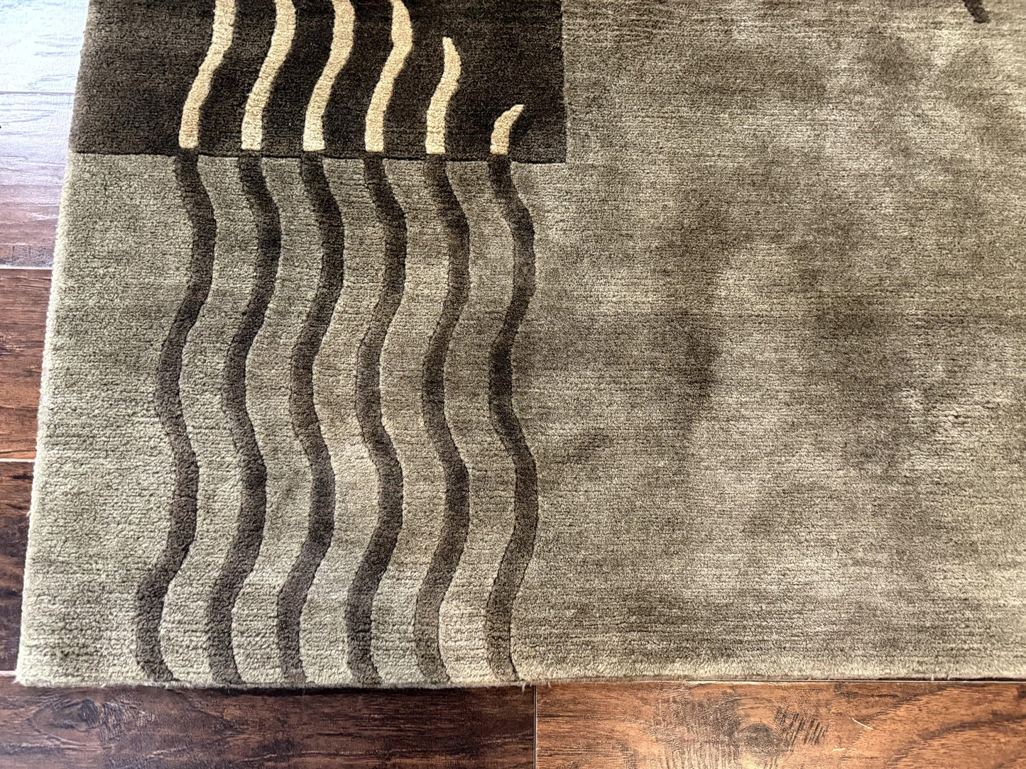 Modern Tibetan Wool Rug 3.6 x 5.6, Shades of Green, Abstract Design - Nuvé