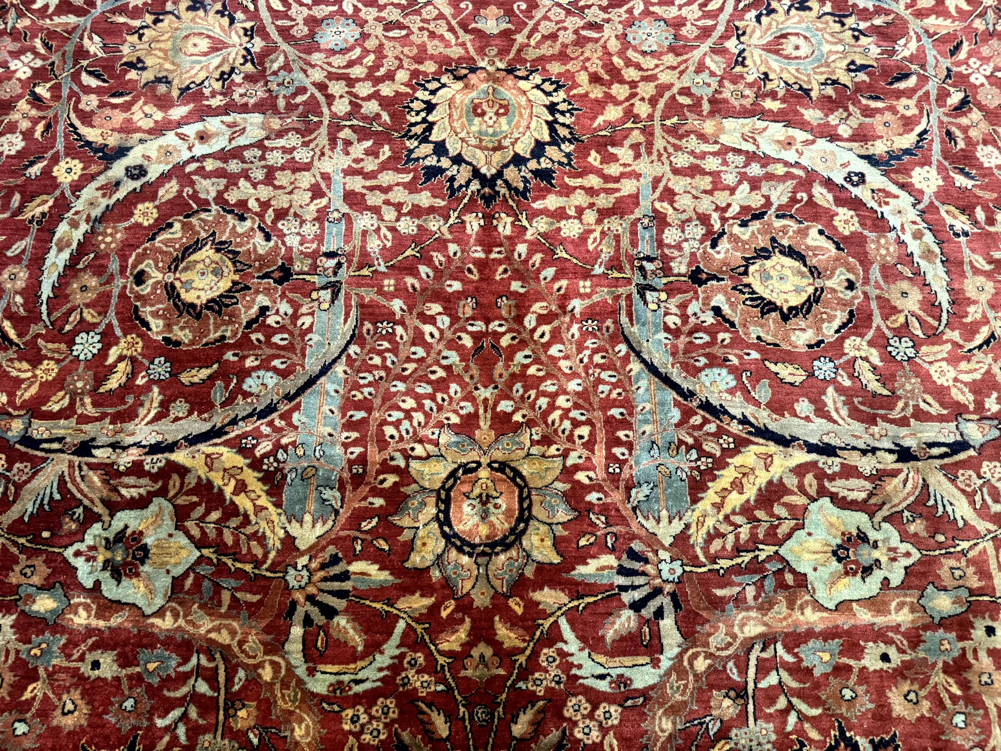 Indian Agra Rug 9x11, Terracotta and Navy Blue, Sickle Leaf Rug - Nuvé