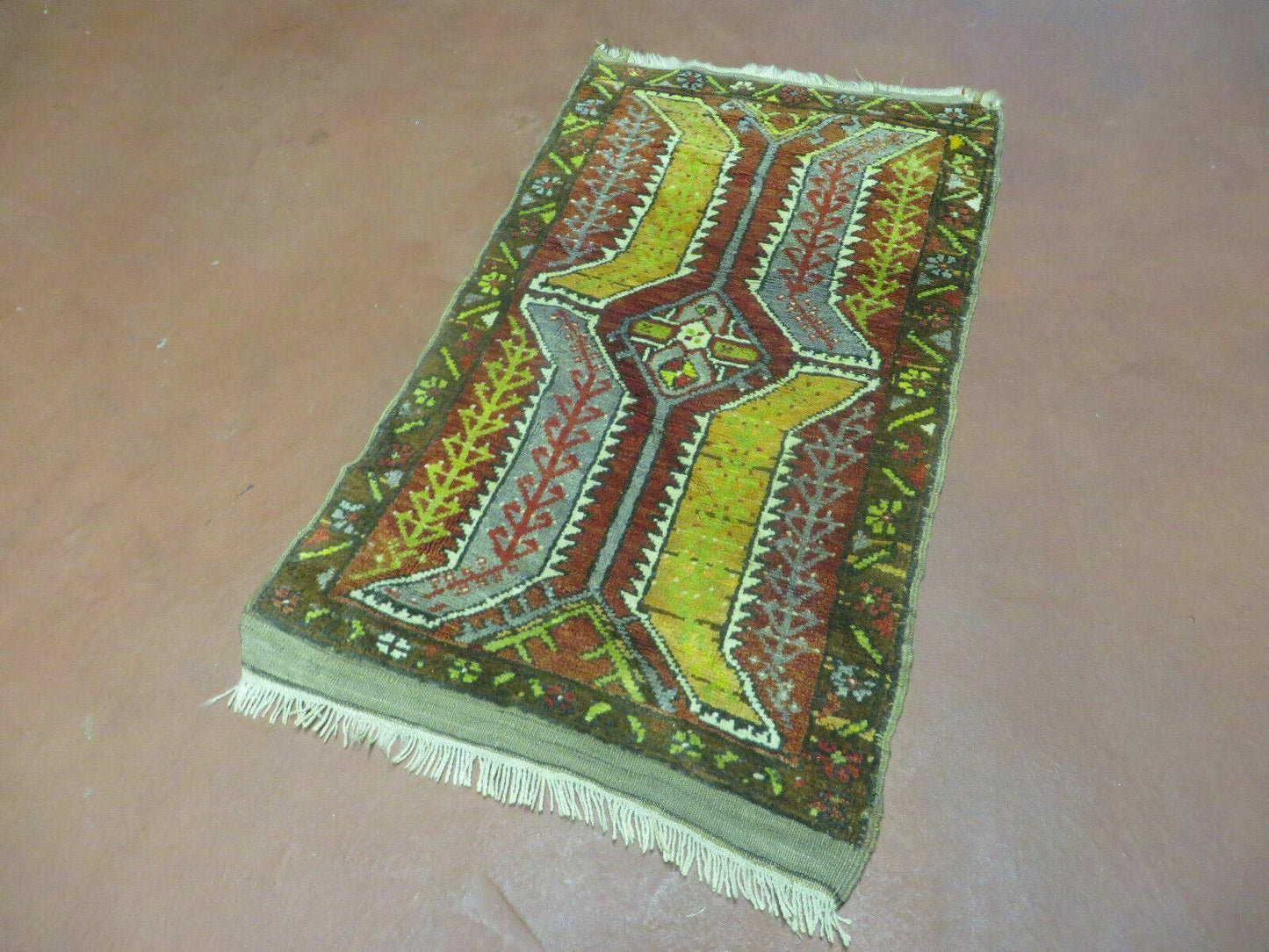 Small Turkish Yastik Rug 1.9 x 2.10, Antique Handmade Oushak Carpet - Nuvé