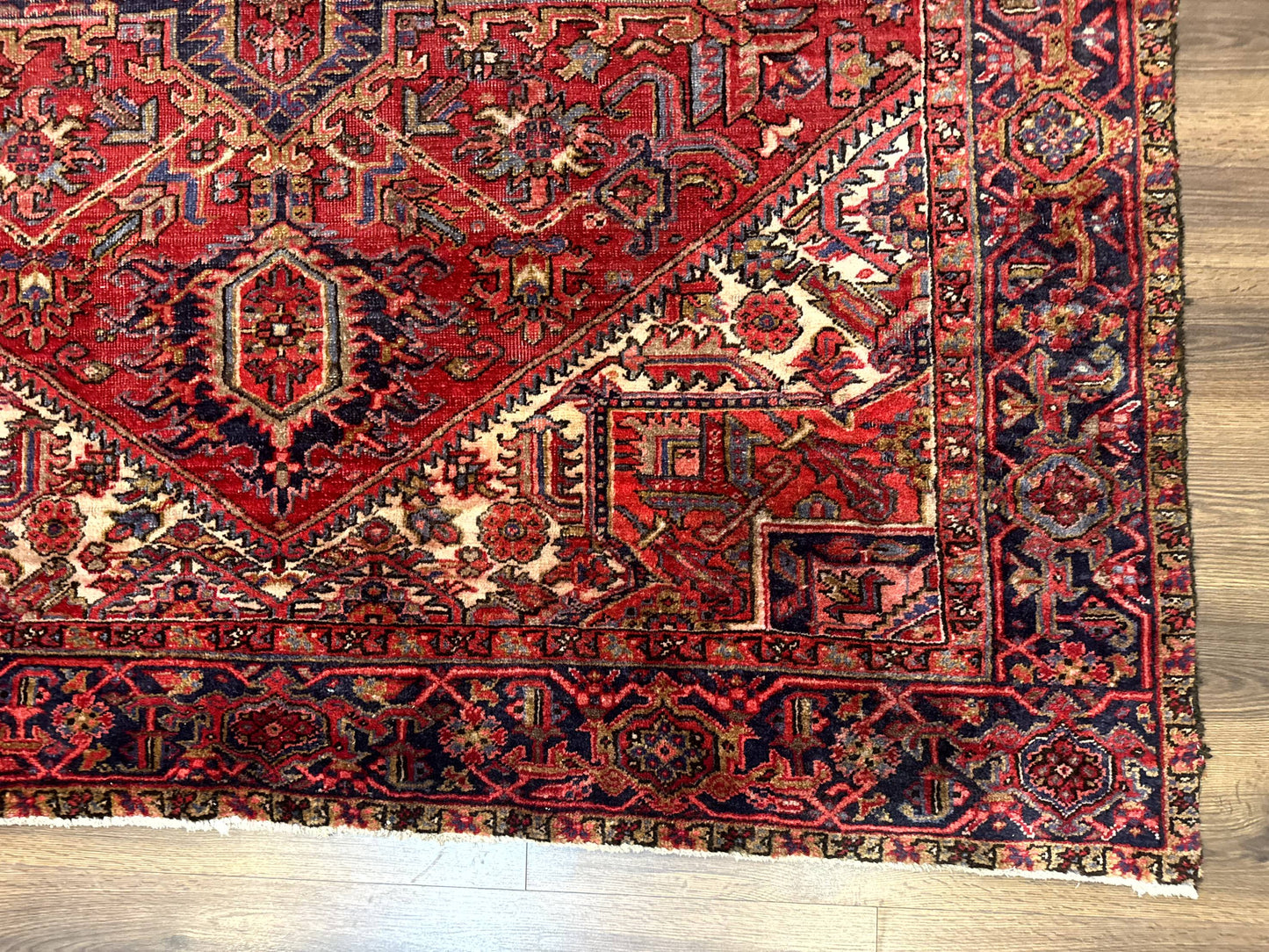 Persian Heriz Rug 7x10, Geometric Pattern, Red Ivory Navy Blue - Nuvé