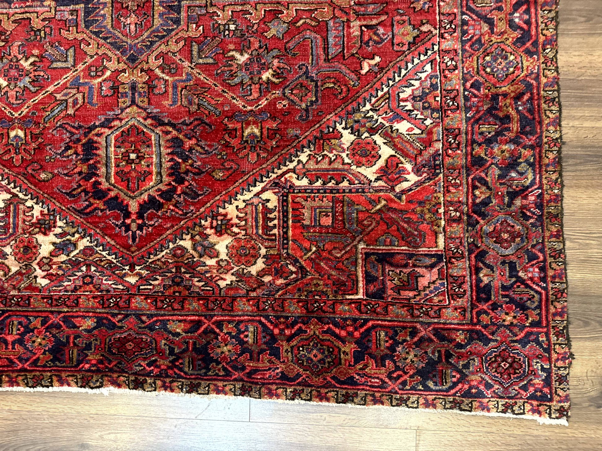 Persian Heriz Rug 7x10, Geometric Pattern, Red Ivory Navy Blue - Nuvé