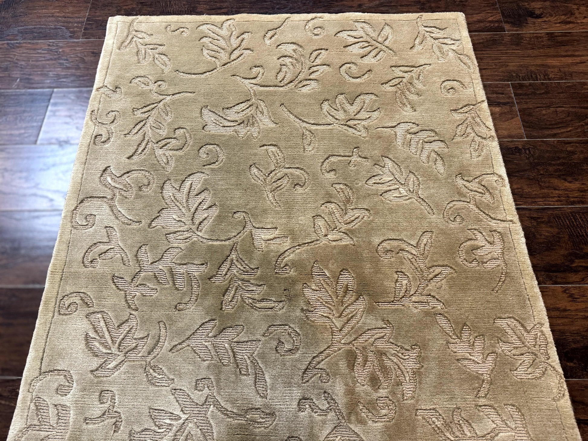 Modern Tibetan Rug 3.7 x 5.5, Carved Floral Design, Wool and Silk Highlights - Nuvé