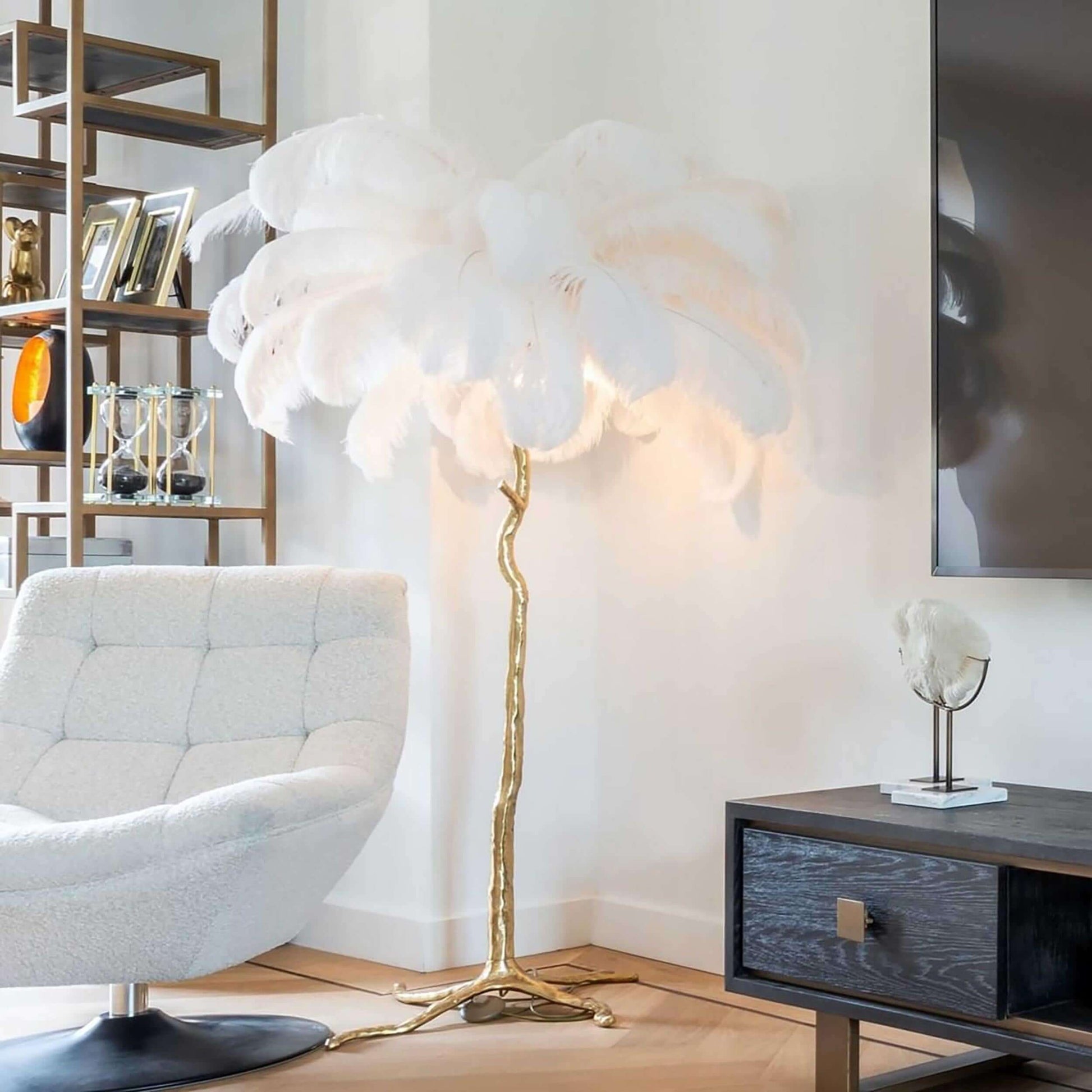 Ostrich Feather Floor Lamp - Nuvé