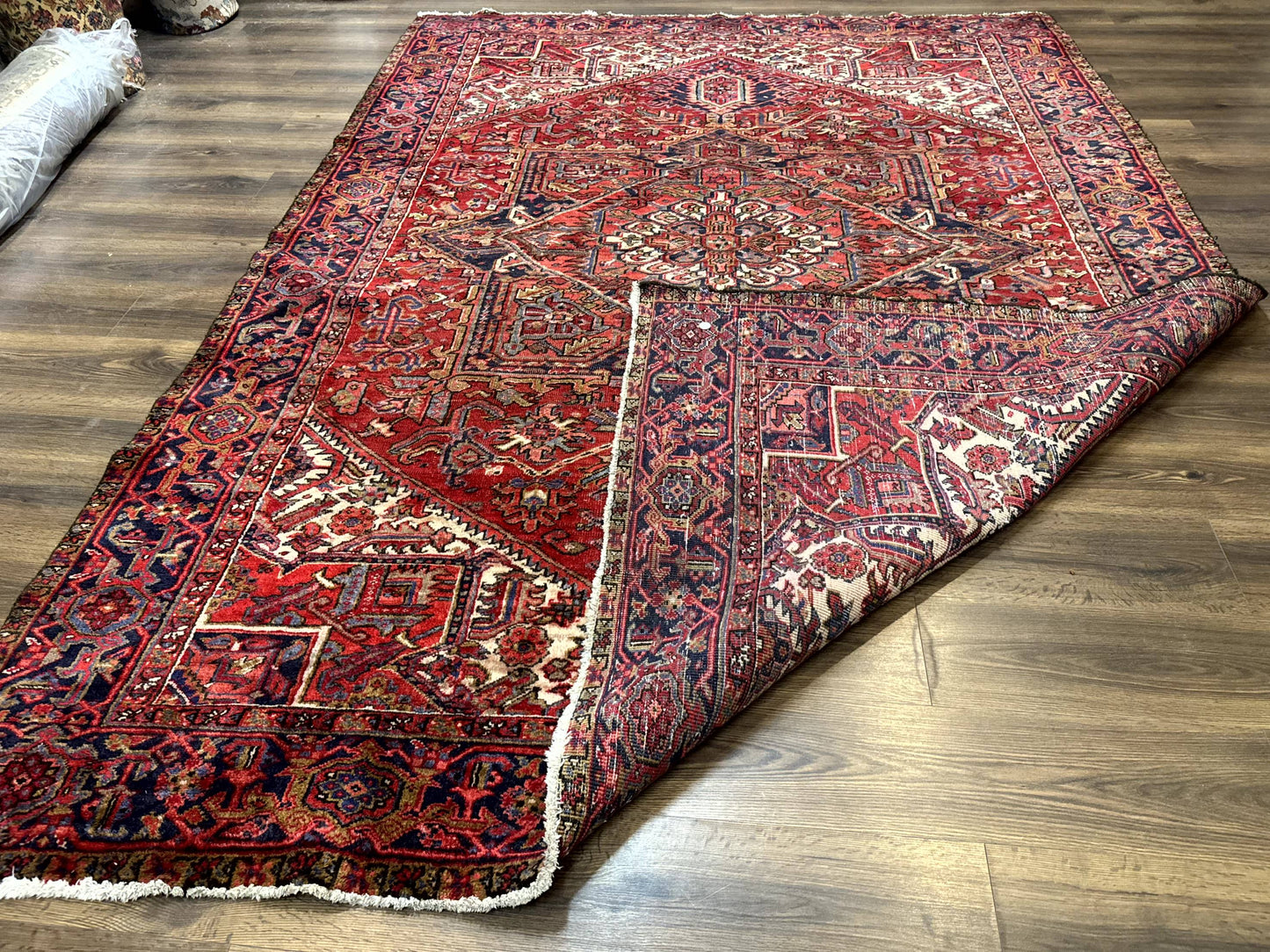 Persian Heriz Rug 7x10, Geometric Pattern, Red Ivory Navy Blue - Nuvé