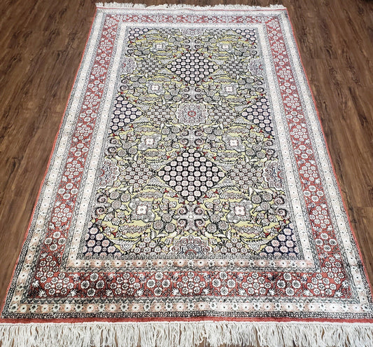 5x8 Indian Kashmiri Silk Rug with Gold Threads - Nuvé