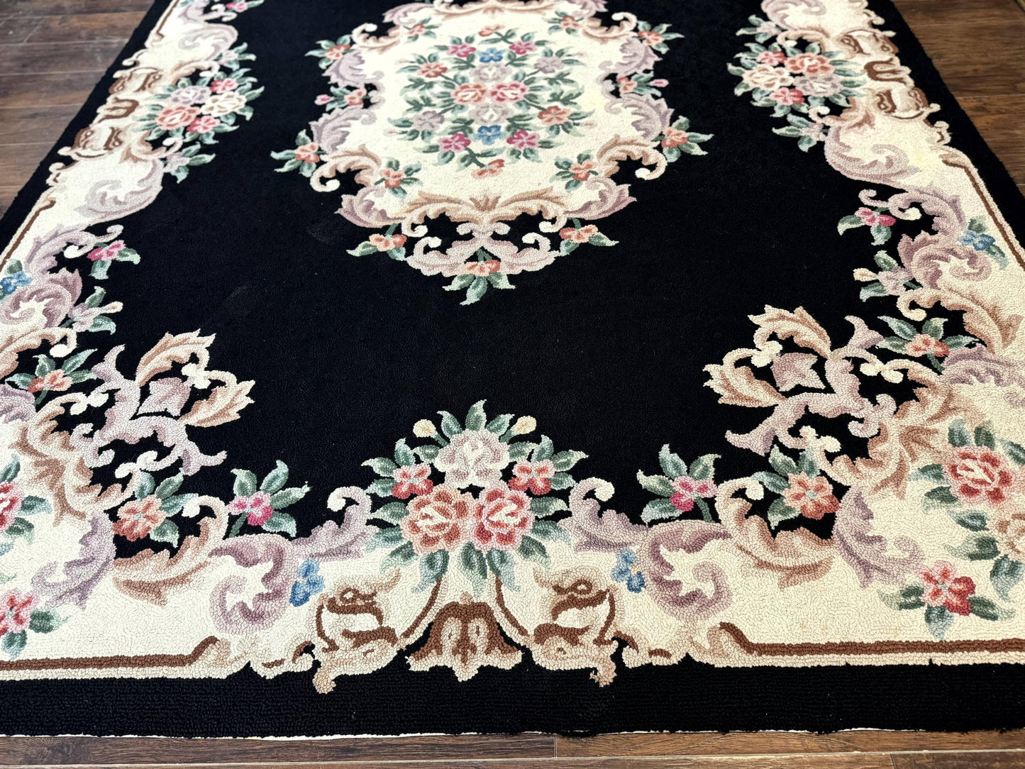 Aubusson Rug 8x11, Black and Ivory, Hooked Rug, Vintage, Wool - Nuvé