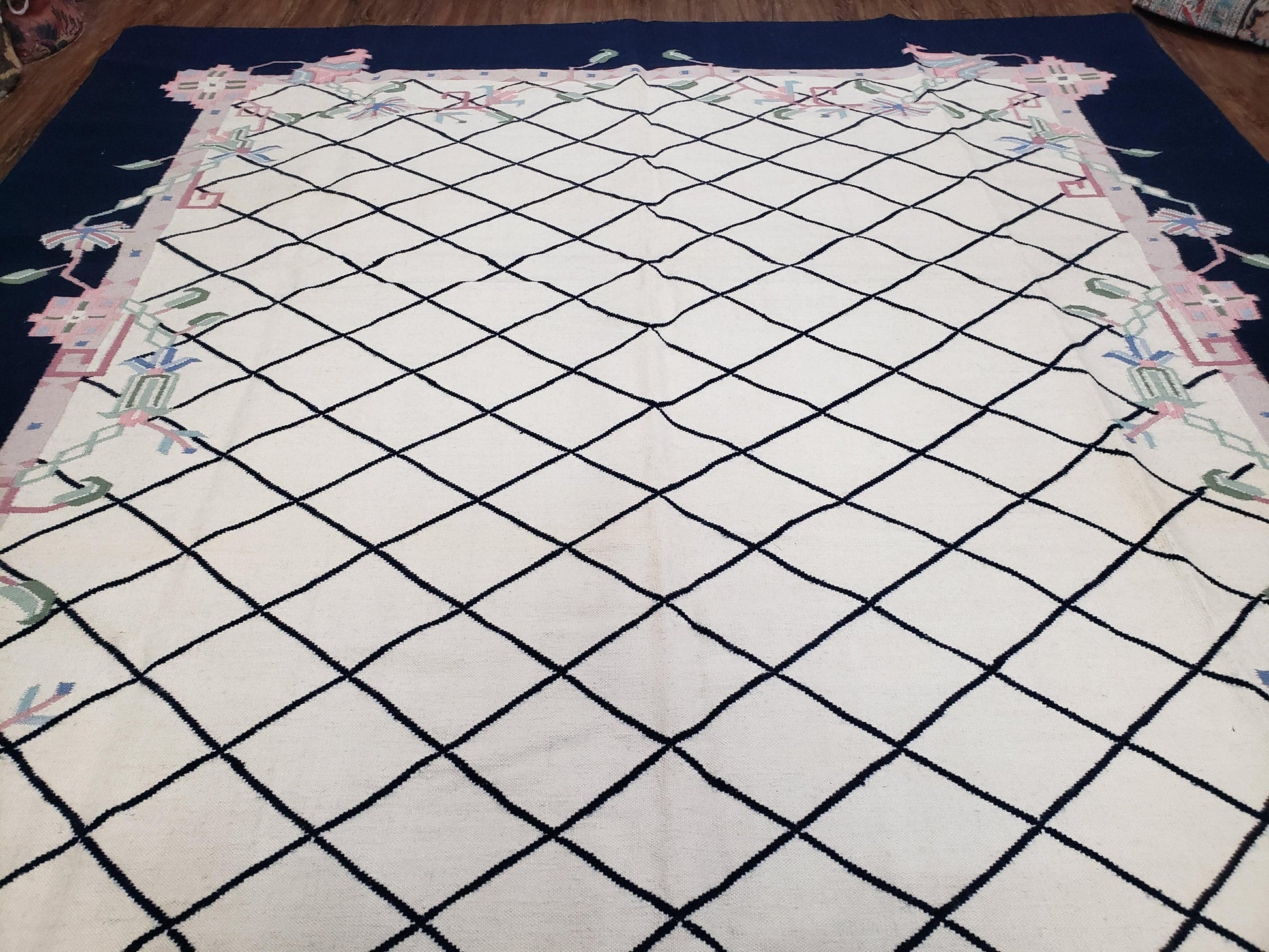 Vintage Dhurrie Rug, Indian Dhurrie 8x11 - 9x11, Wool Hand-Woven Ivory & Black Indo Carpet, Large Flat Weave Rug Living Room Rug Black White - Nuvé