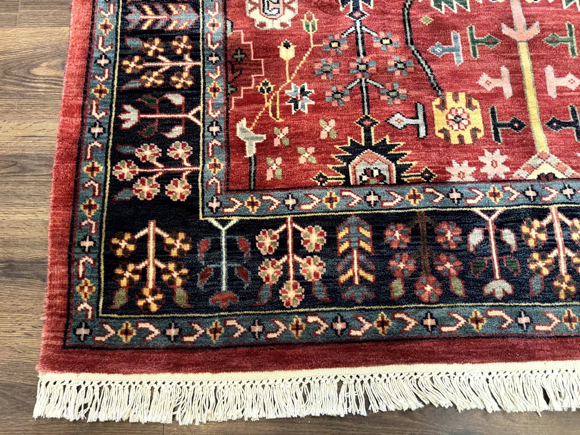Indo Persian Heriz Serapi Rug 6x8, Rust Red and Navy Blue, Allover Pattern - Nuvé