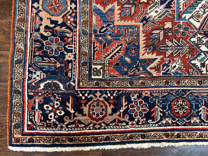 Antique Persian Heriz Rug – 11x16 Palace Size, Geometric Medallion, 1920s - Nuvé