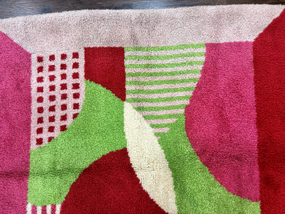 European Shag Rug 4.8 x 4.8, Modern Abstract Design, Green Pink Red, Square Shag Rug, Unique - Nuvé