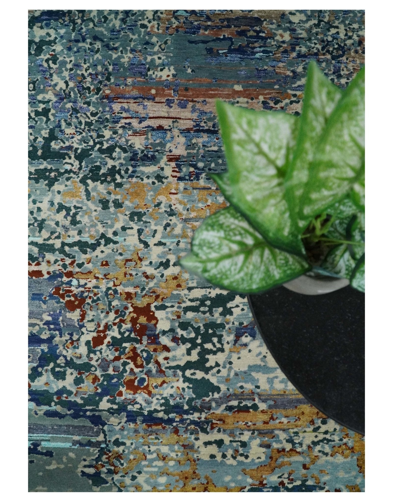 2.6x10 Fine Hand Knotted Blue Modern Abstract Wool and Silk Runner Area Rug | AGR12 - Nuvé
